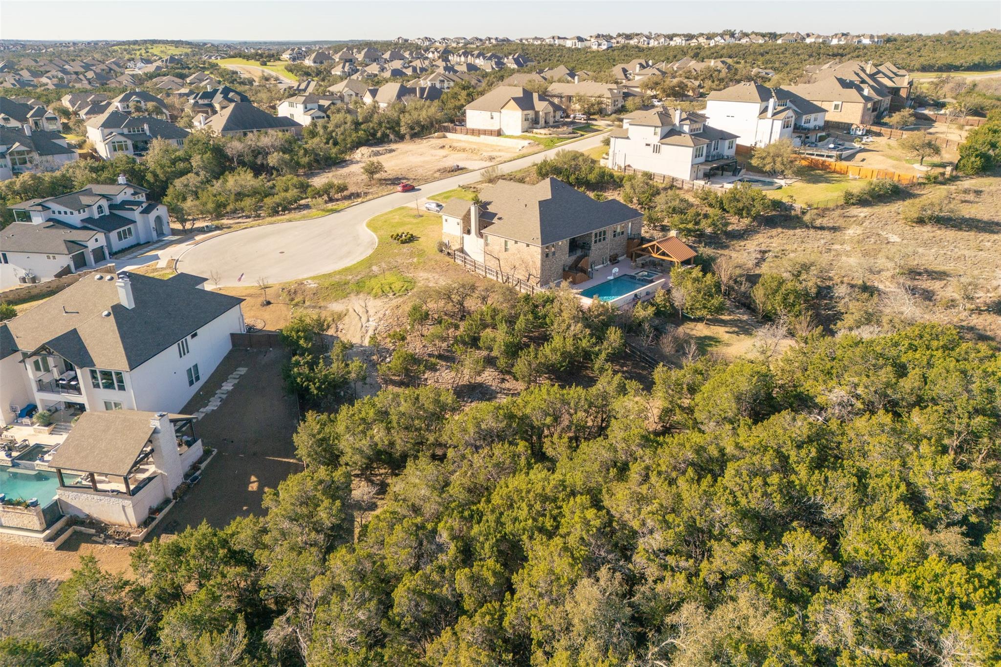375 Seneca Dr, Austin, TX 78737