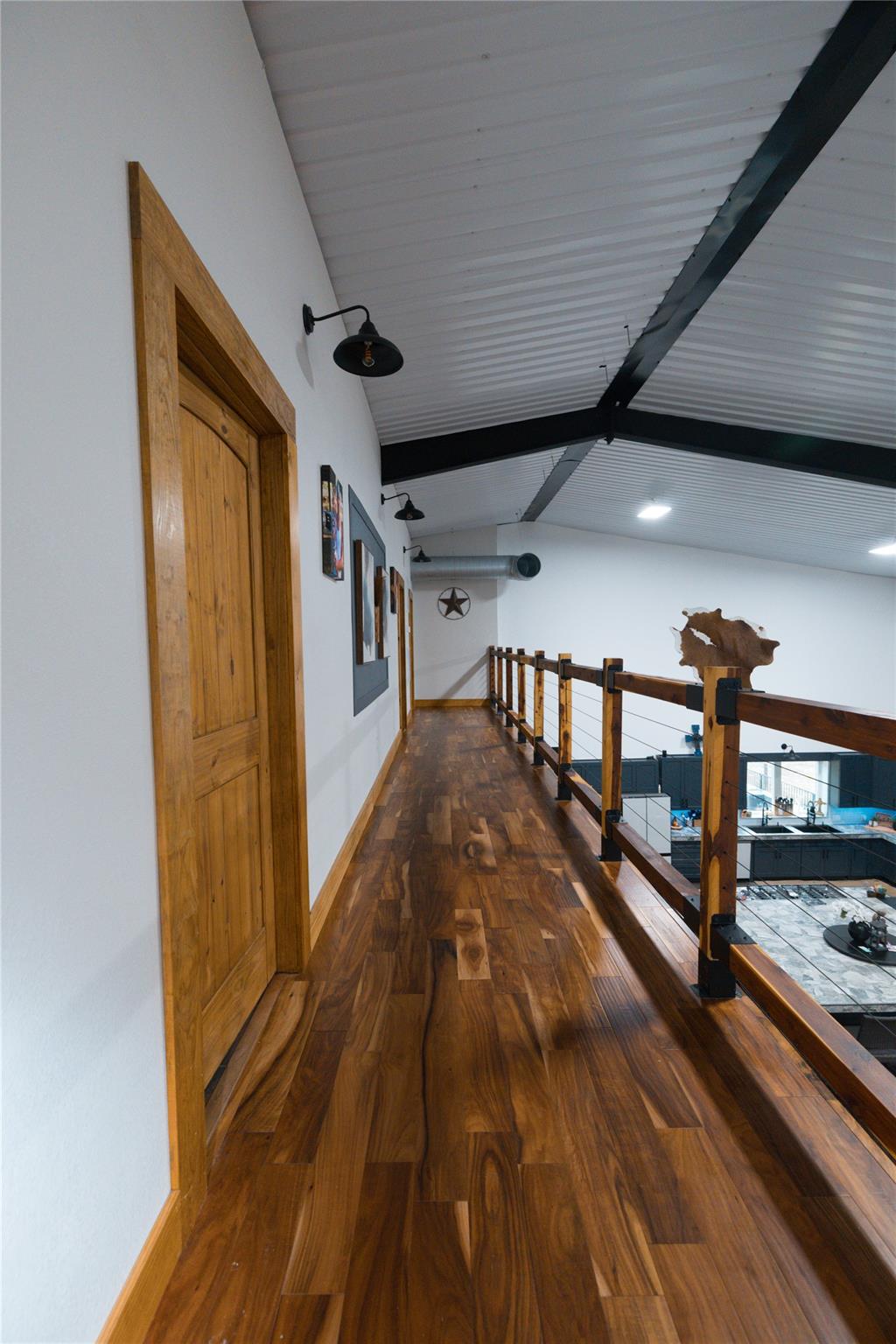 143 County Rd, Paige, TX 78659