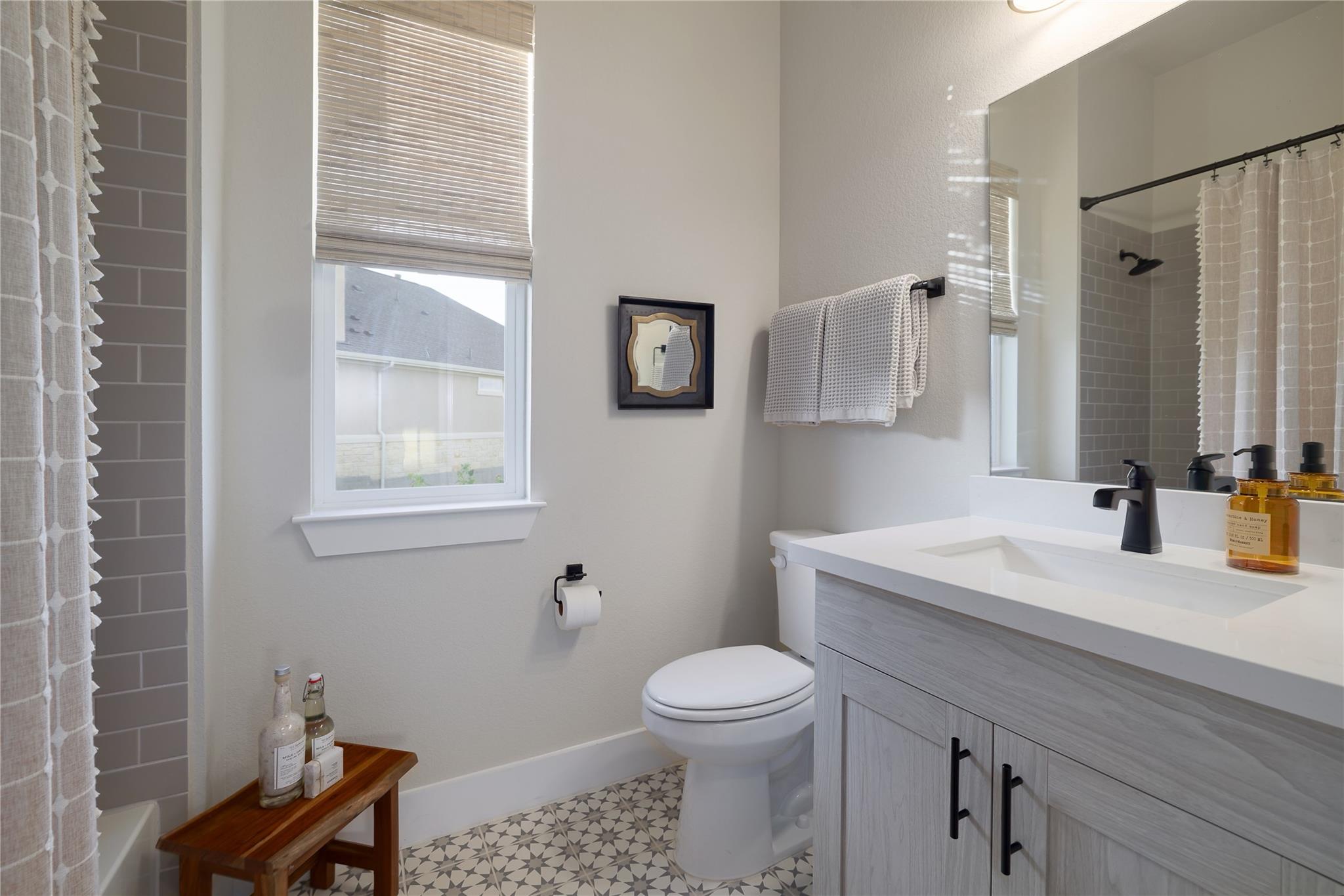 781 Faith Dr, Liberty Hill, TX 78642