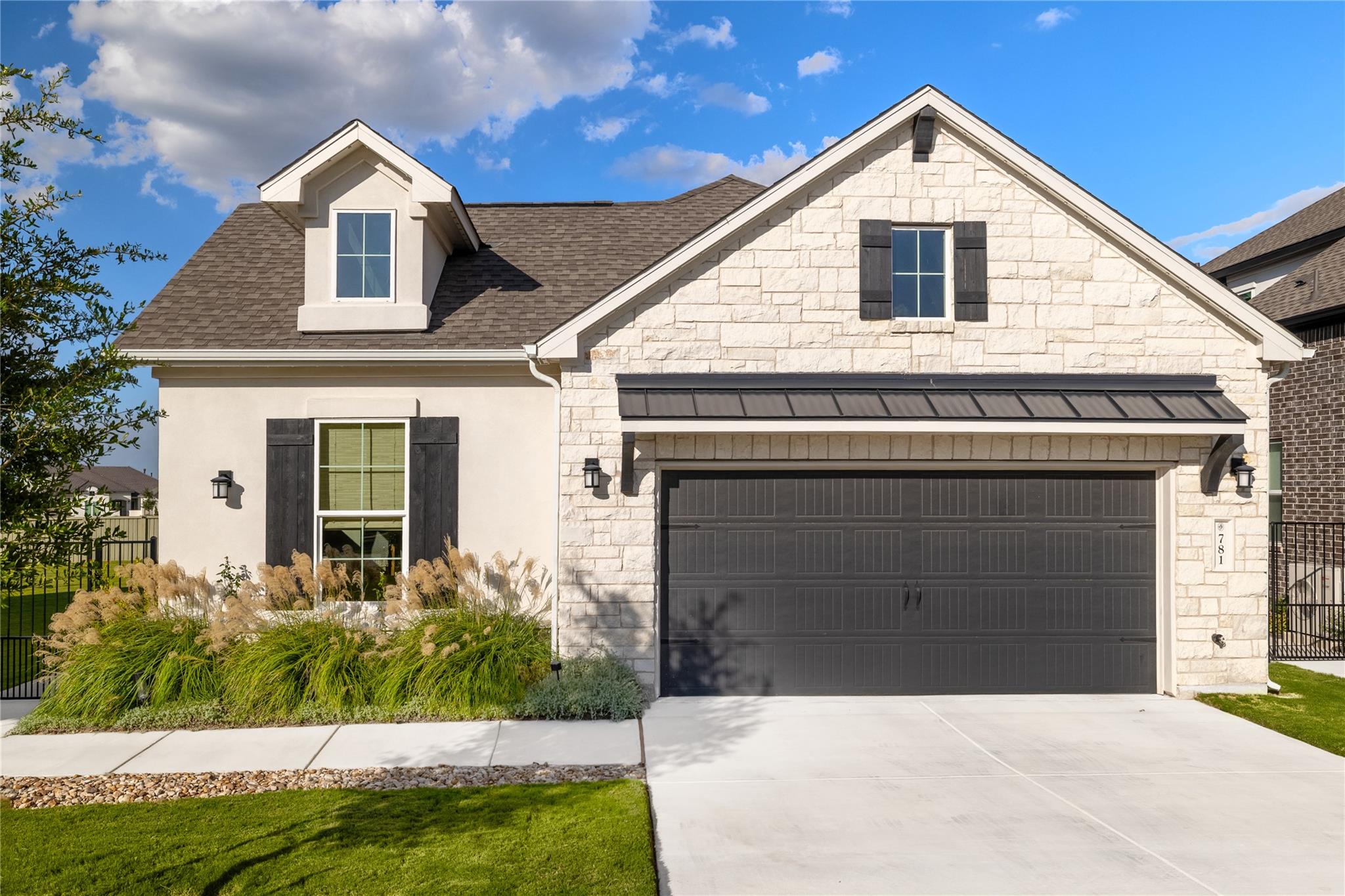 781 Faith Dr, Liberty Hill, TX 78642