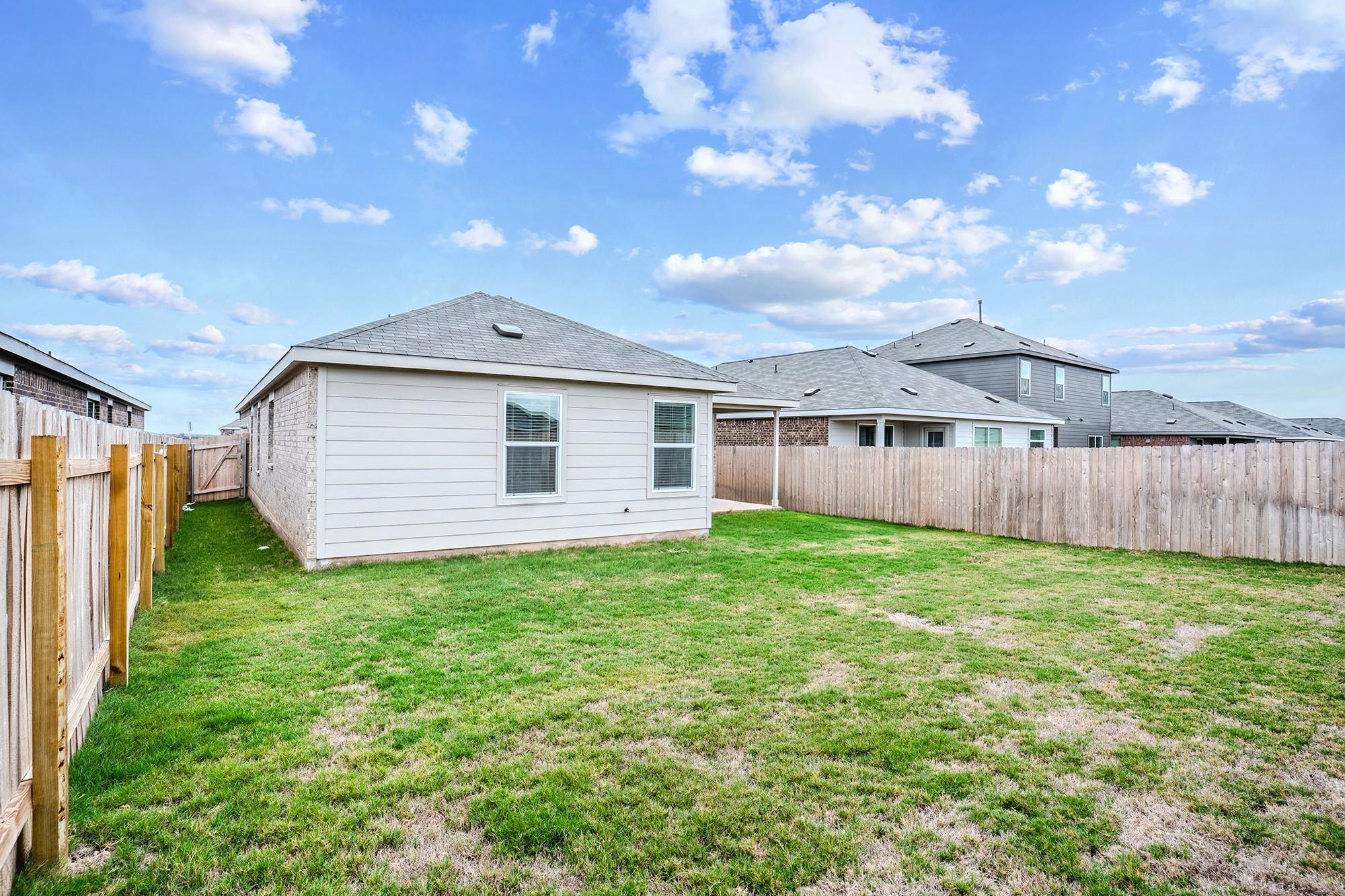 113 Imola St, Hutto, TX 78634