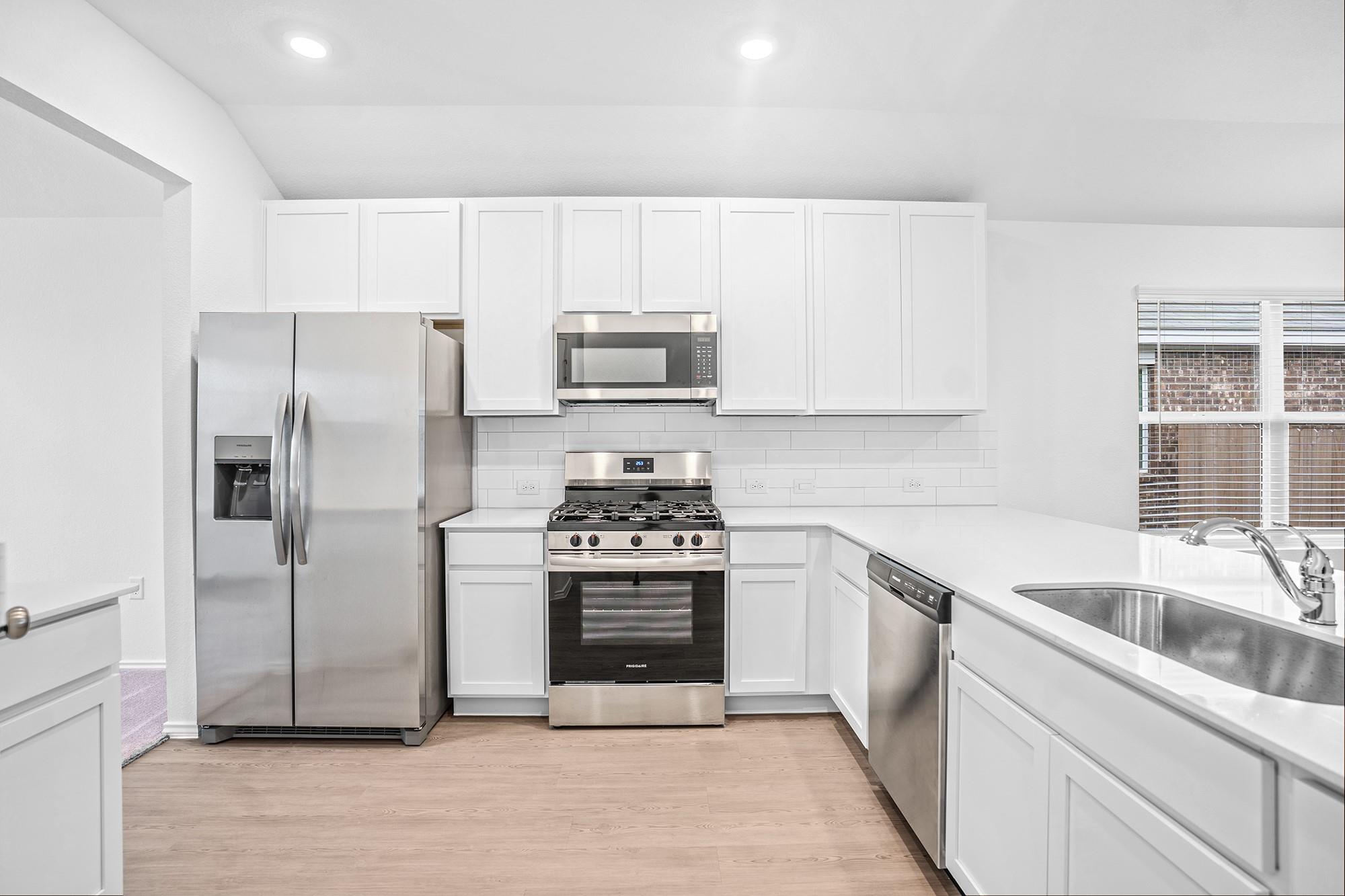 113 Imola St, Hutto, TX 78634