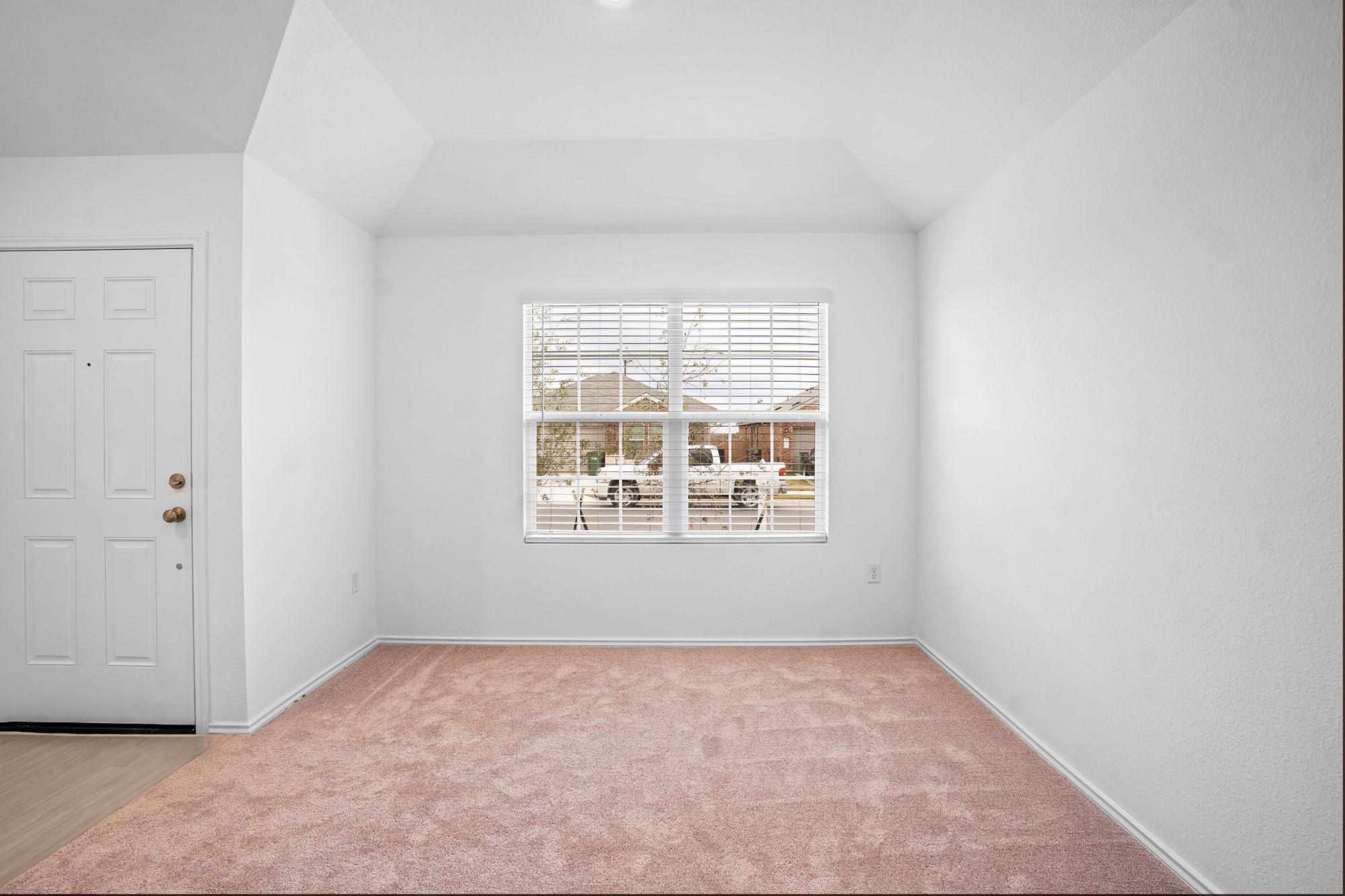 113 Imola St, Hutto, TX 78634