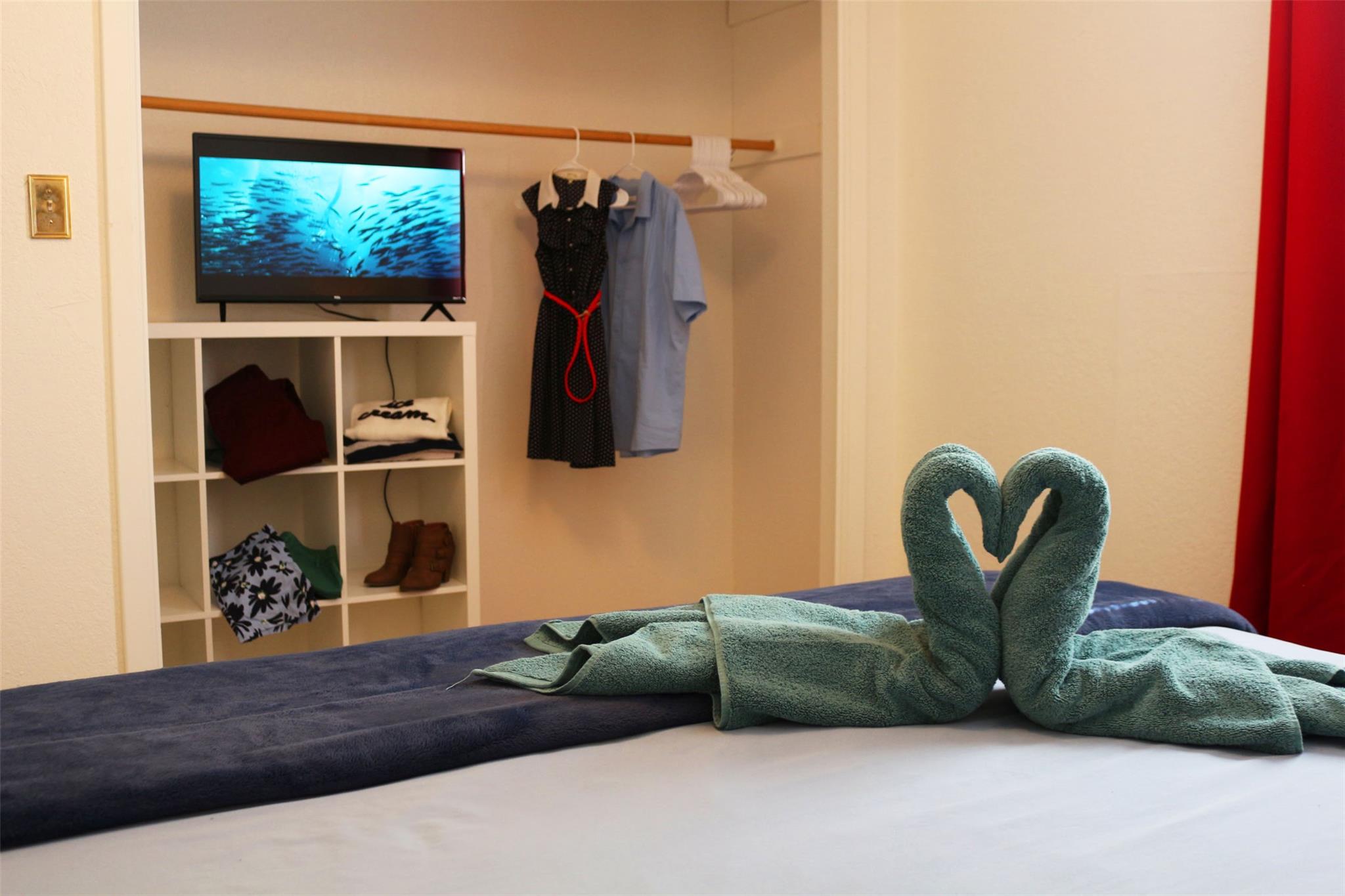 107 Martin Ln # C, Cedar Creek, TX 78612