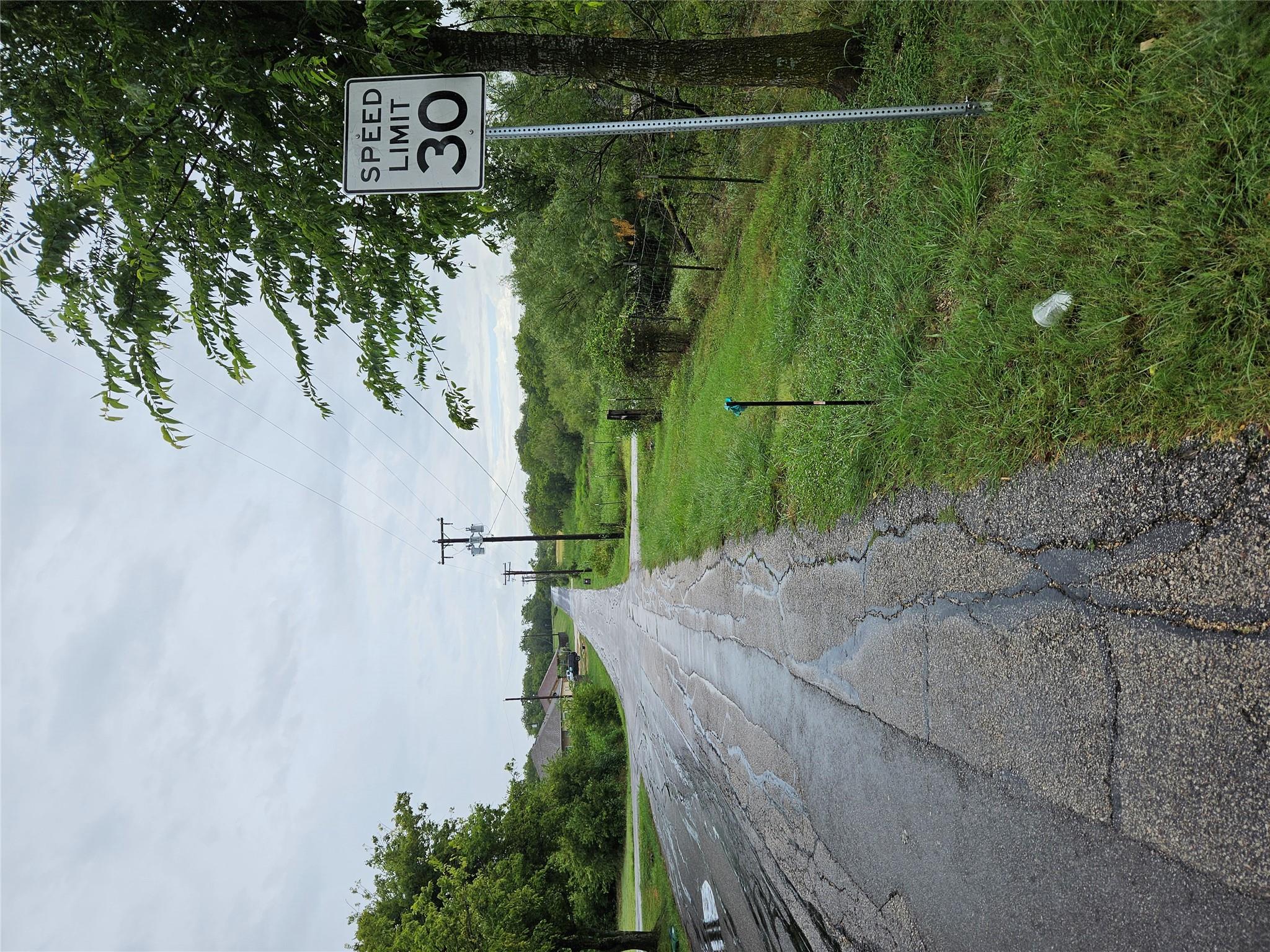 1051 N 1st St N 1st St, Jarrell, TX 76537