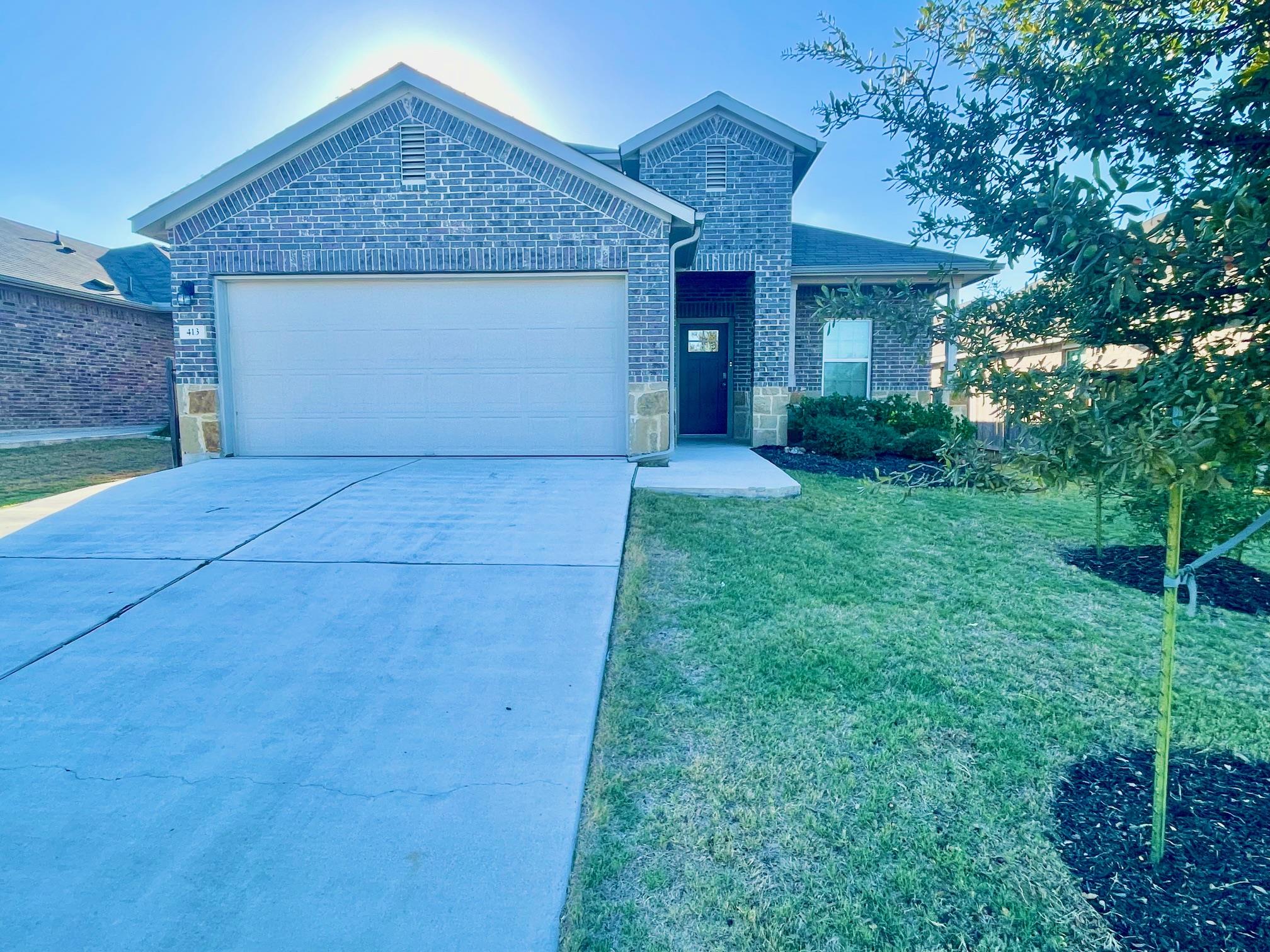 413 Red Matador Ln, Leander, TX 78641
