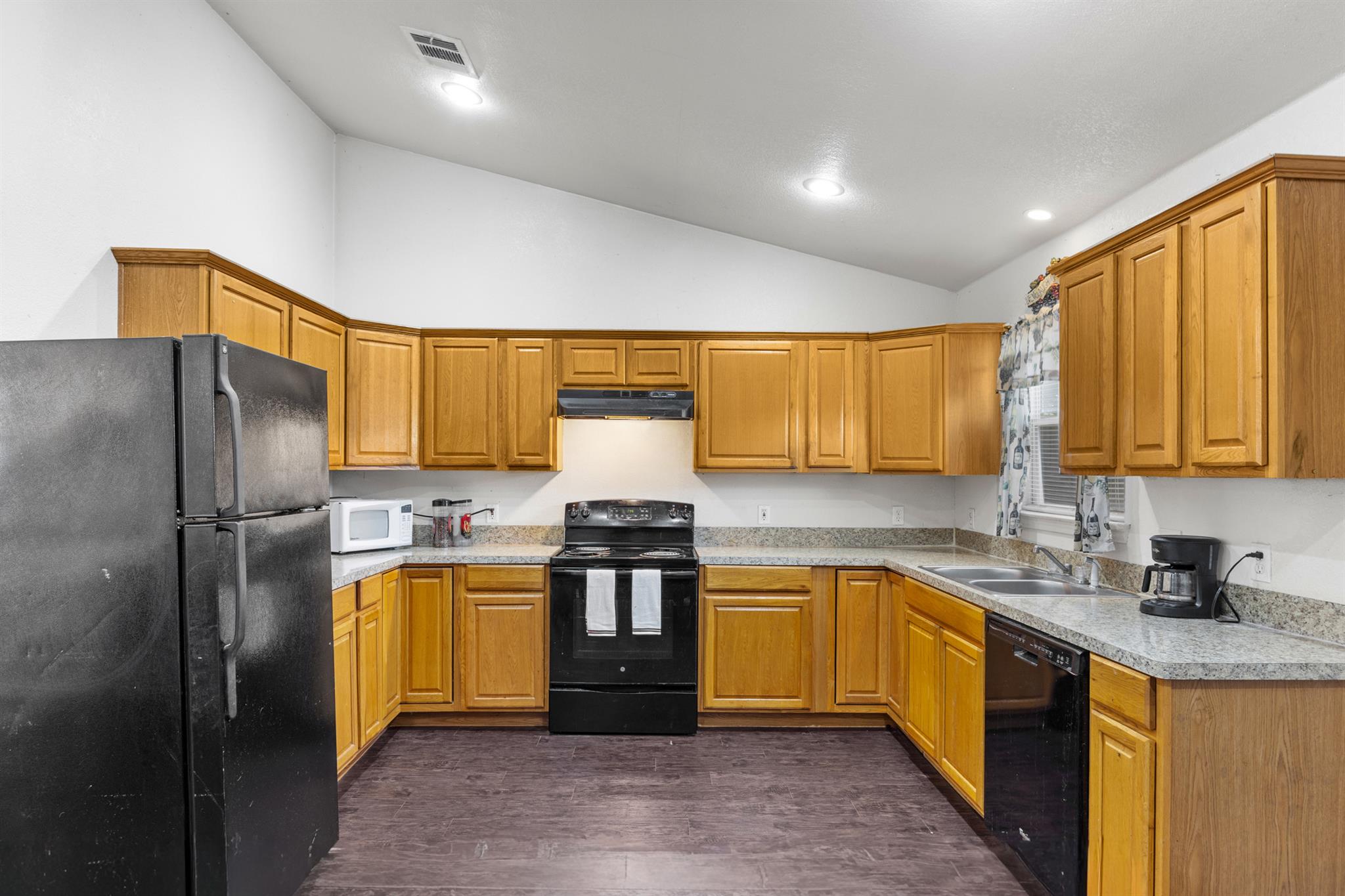 47 Mesquite Dr, Maxwell, TX 78656