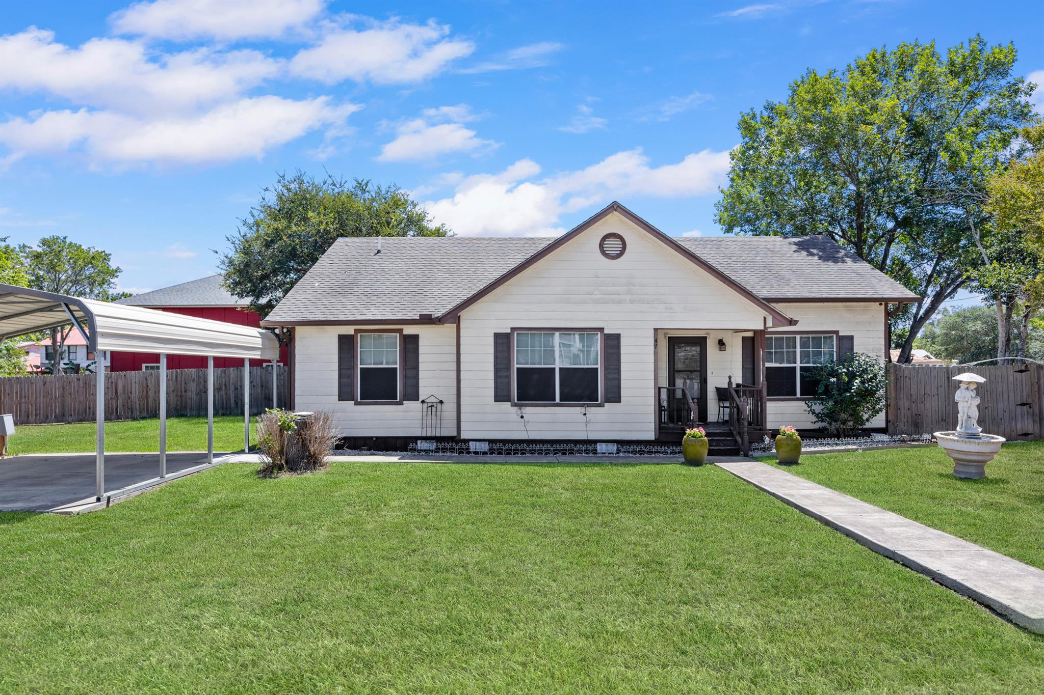 47 Mesquite Dr, Maxwell, TX 78656