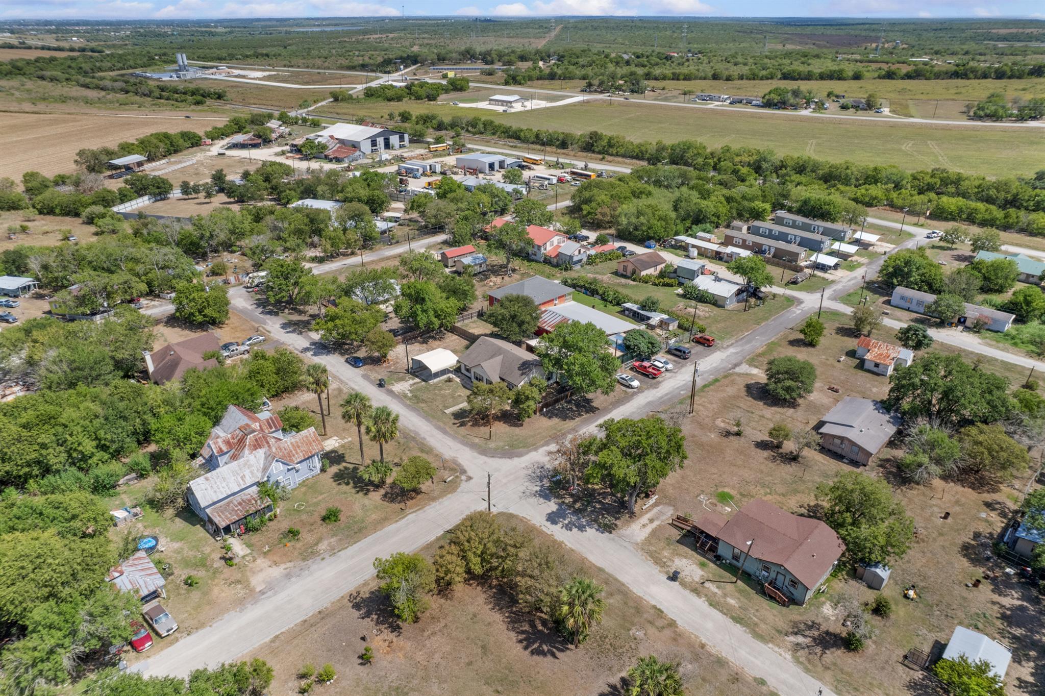 47 Mesquite Dr, Maxwell, TX 78656