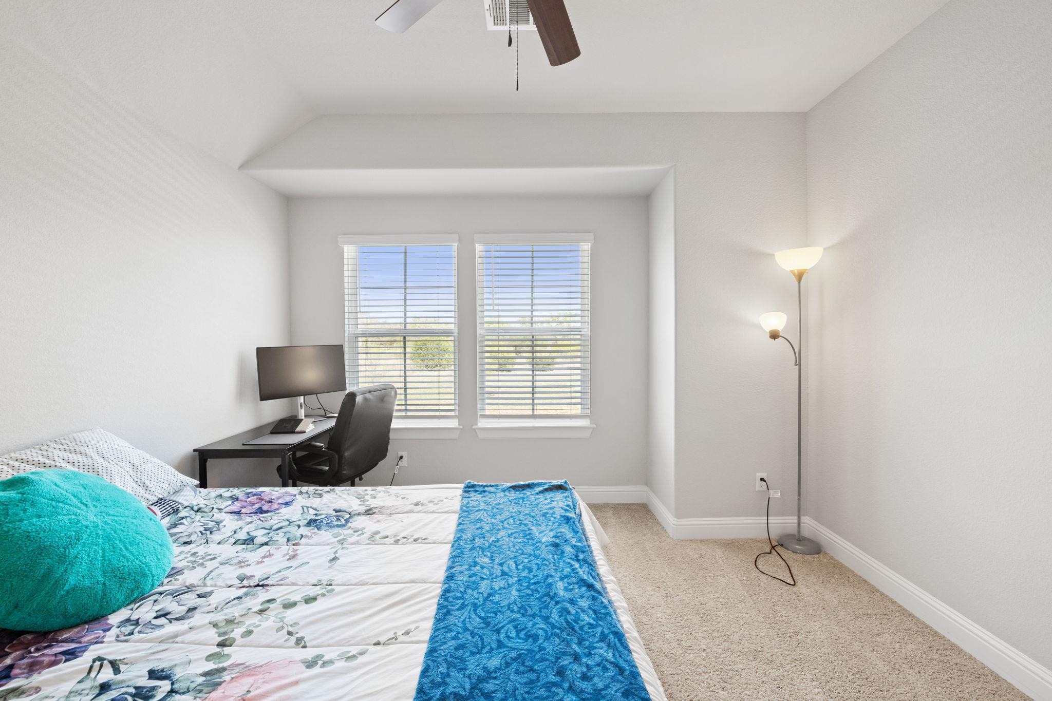 129 Stone Canyon Dr, Georgetown, TX 78628