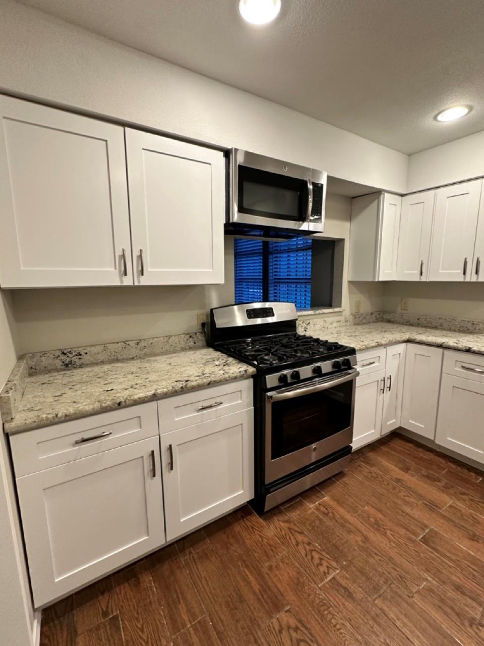 2001 KIRKSEY Dr # B, Austin, TX 78741