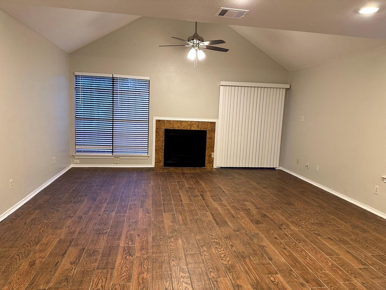 2001 KIRKSEY Dr # B, Austin, TX 78741