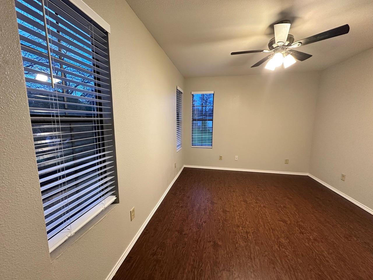 2001 KIRKSEY Dr # B, Austin, TX 78741