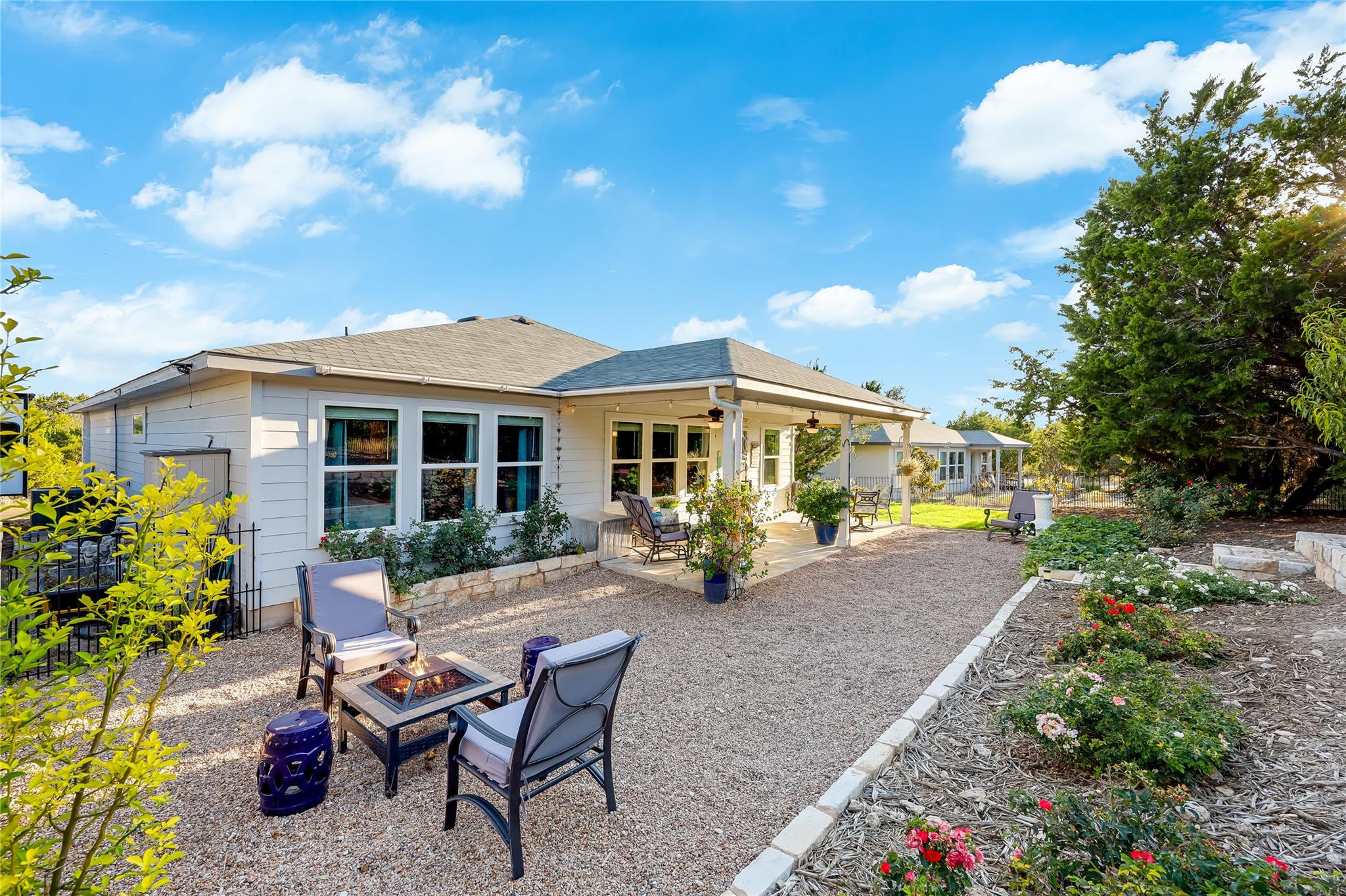 21504 Santa Domingo Ln, Lago Vista, TX 78645