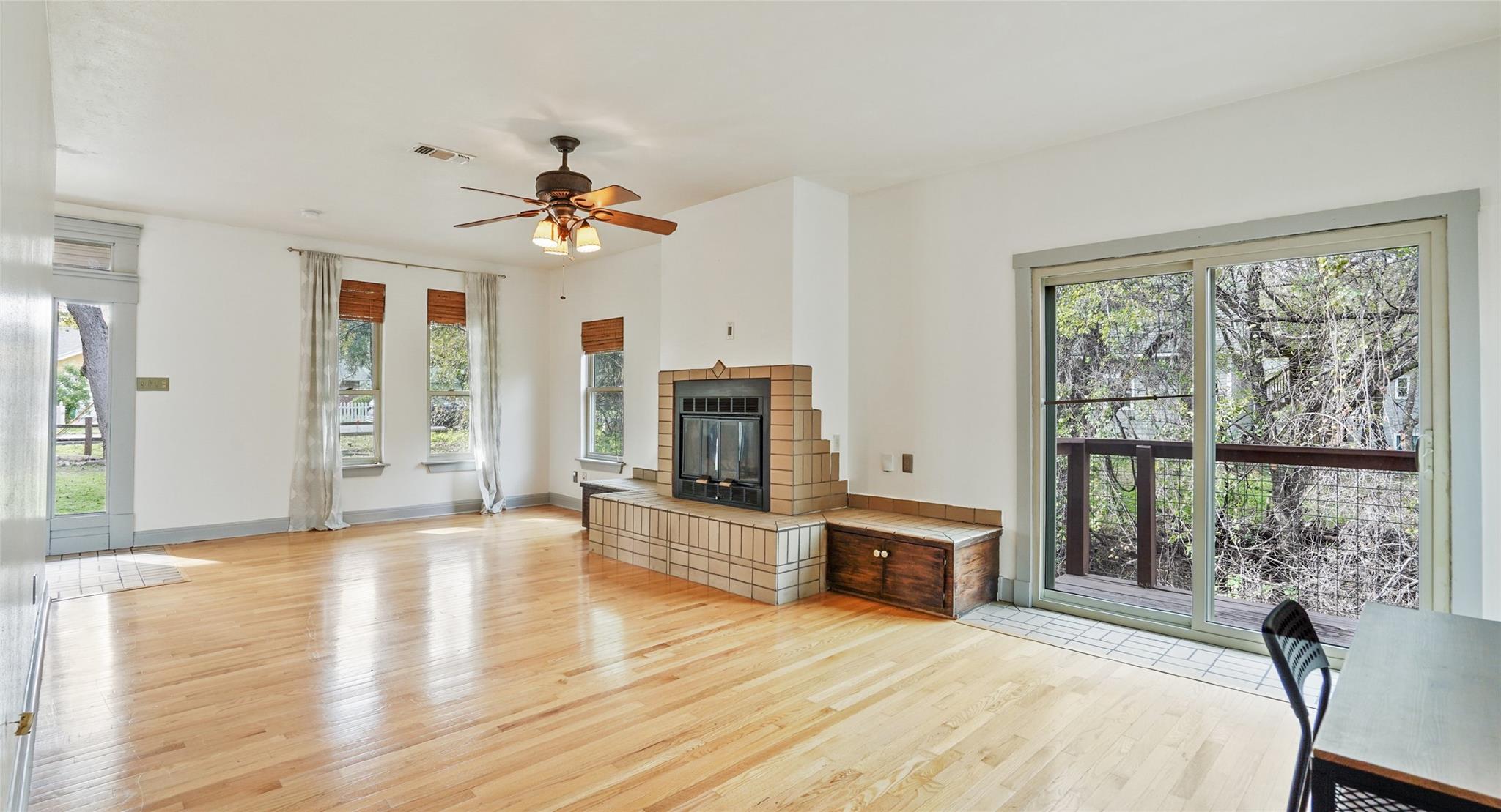 13918 Hummingbird Ln, Austin, TX 78732