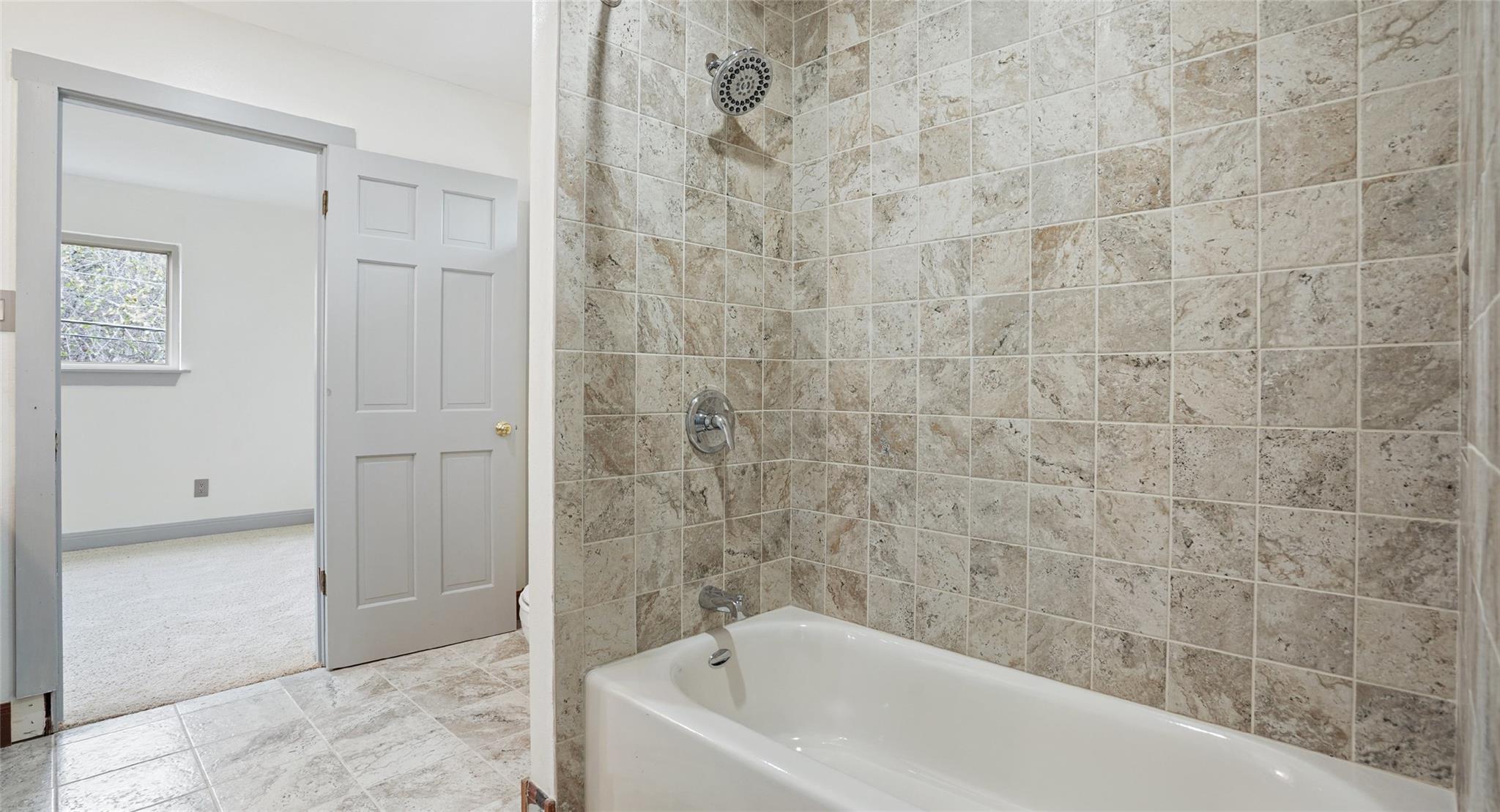 13918 Hummingbird Ln, Austin, TX 78732