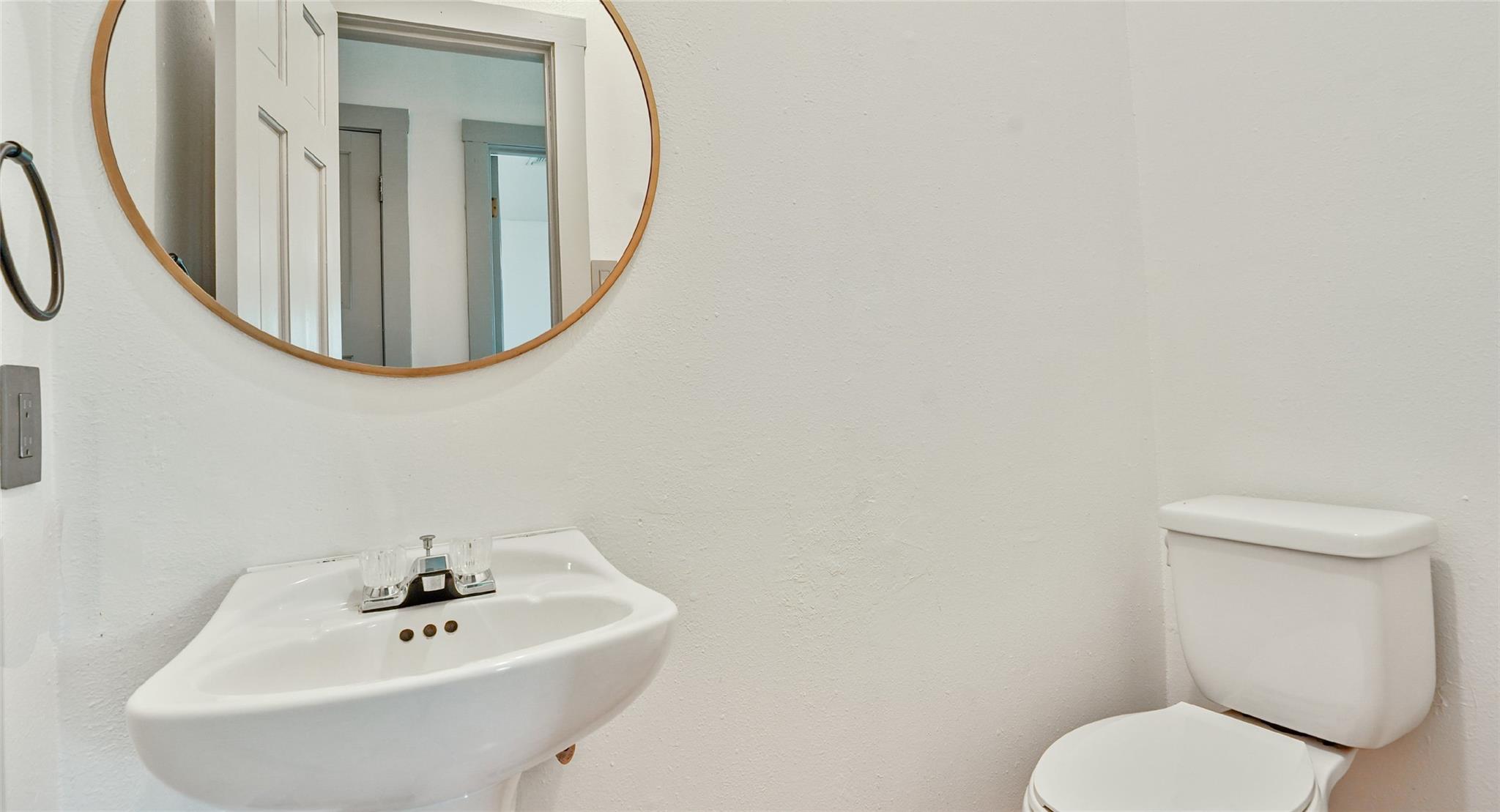 13918 Hummingbird Ln, Austin, TX 78732