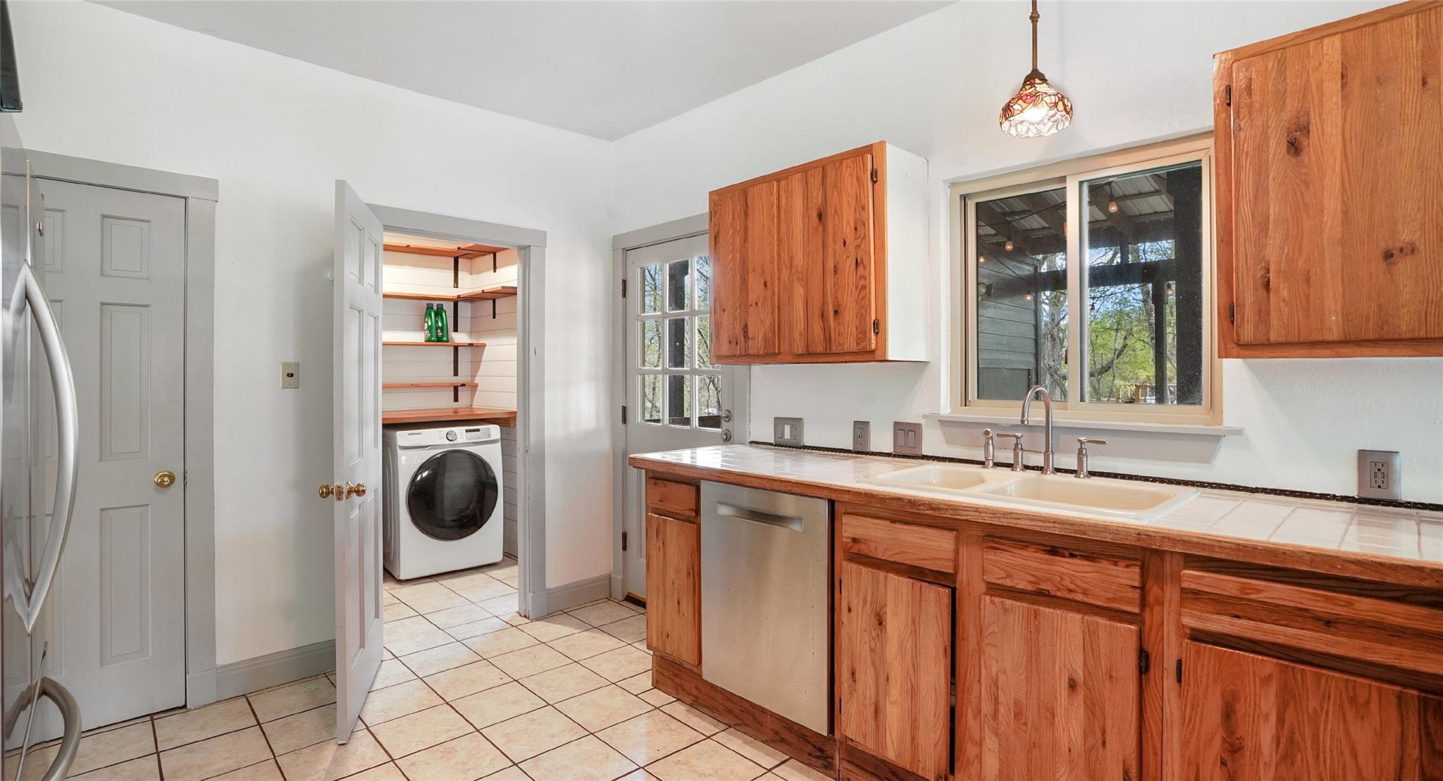 13918 Hummingbird Ln, Austin, TX 78732