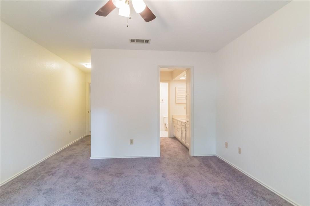 7211 Lakewood Dr # D-114, Austin, TX 78750