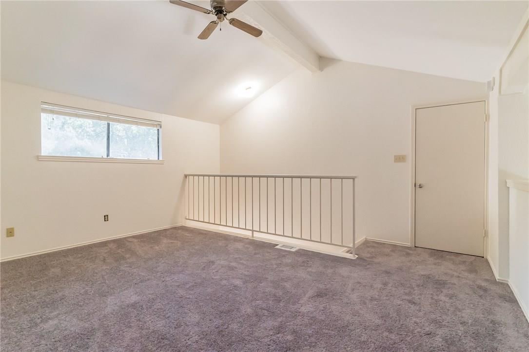 7211 Lakewood Dr # D-114, Austin, TX 78750