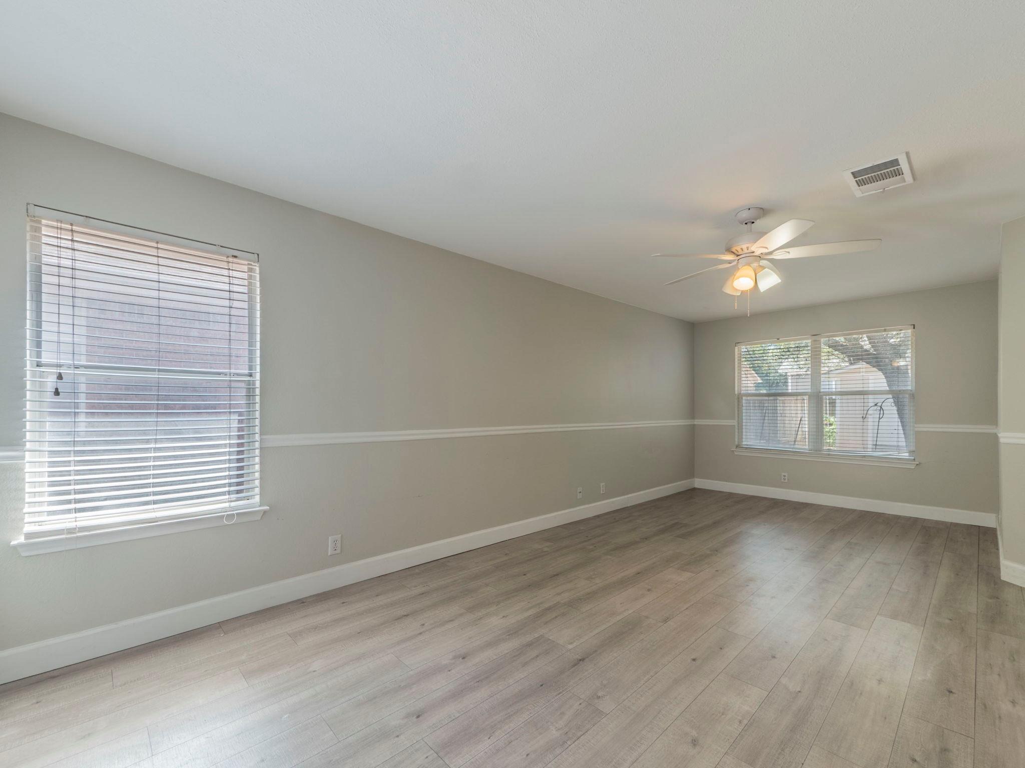 1601 NATURAL BRIDGE Ln, Pflugerville, TX 78660