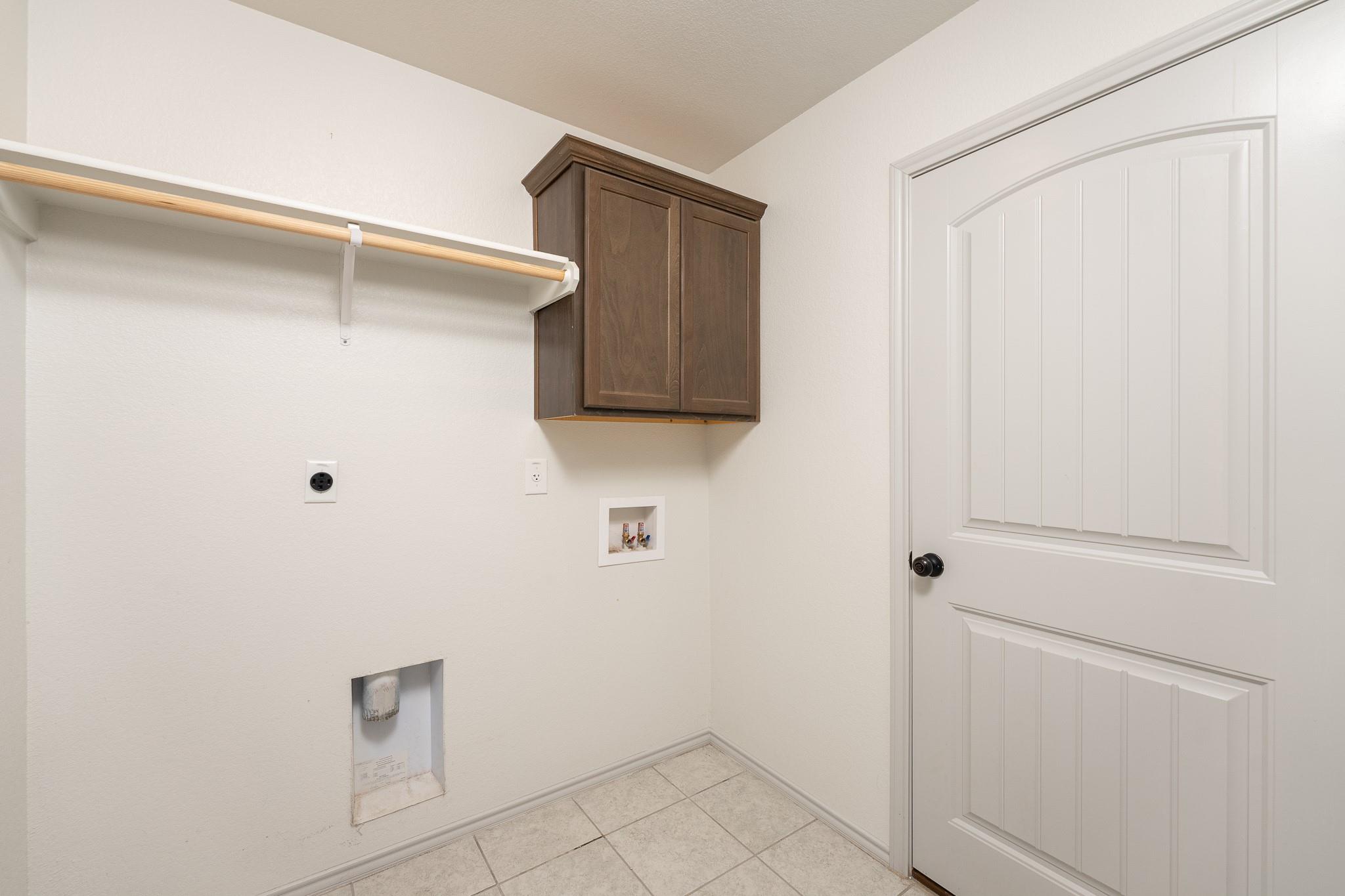 2518 Gail Dr, Copperas Cove, TX 76522