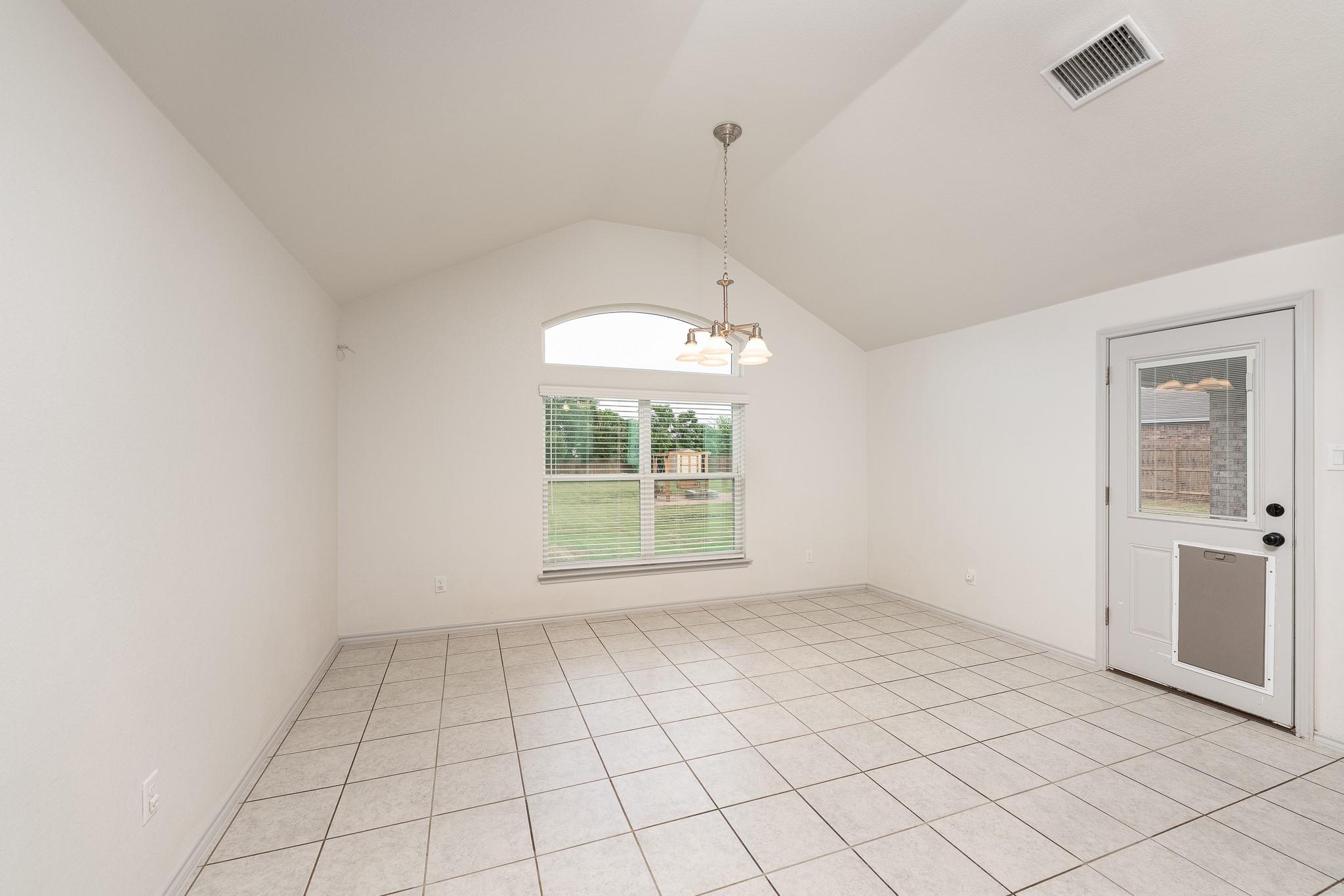 2518 Gail Dr, Copperas Cove, TX 76522