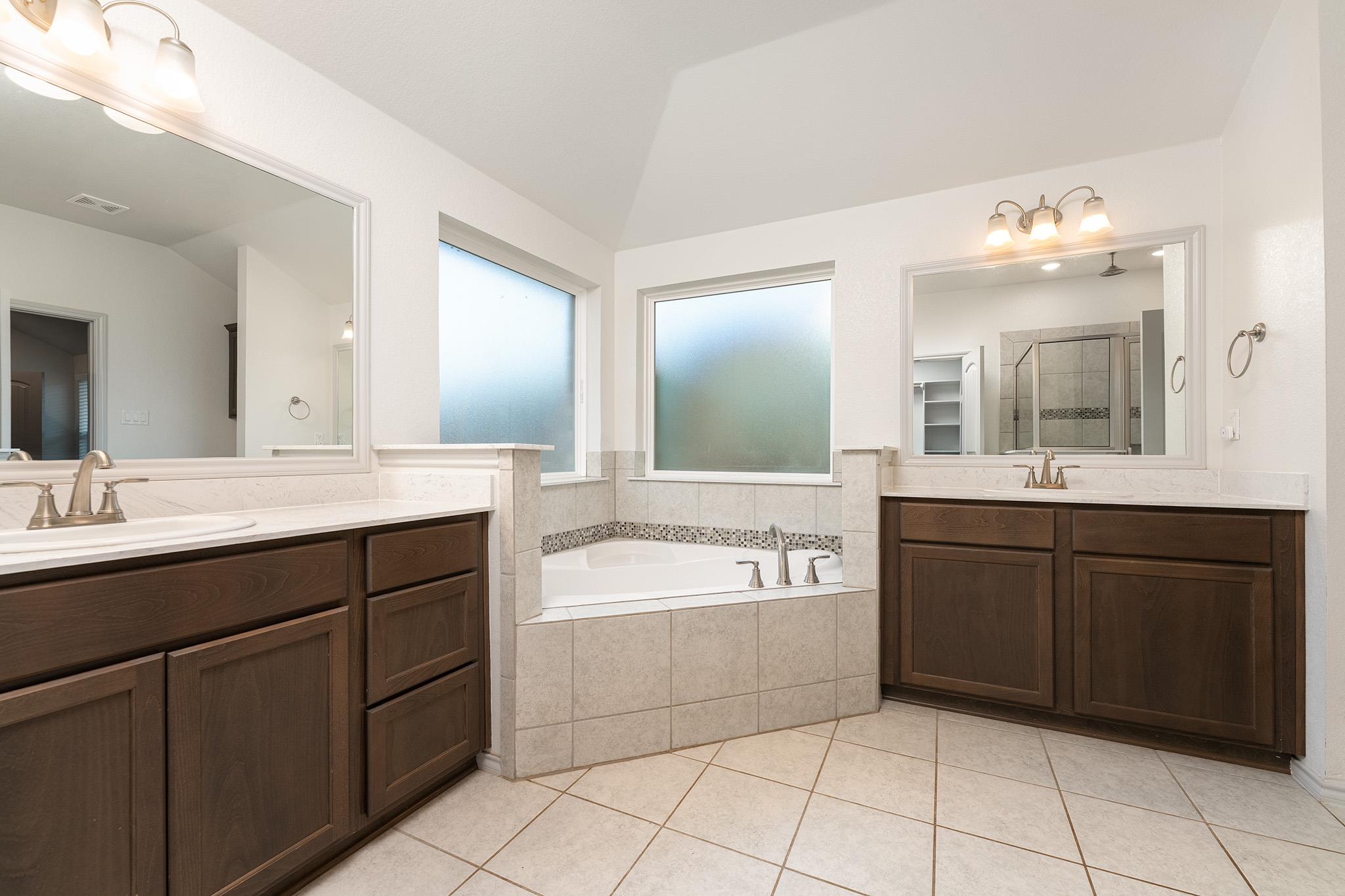 2518 Gail Dr, Copperas Cove, TX 76522