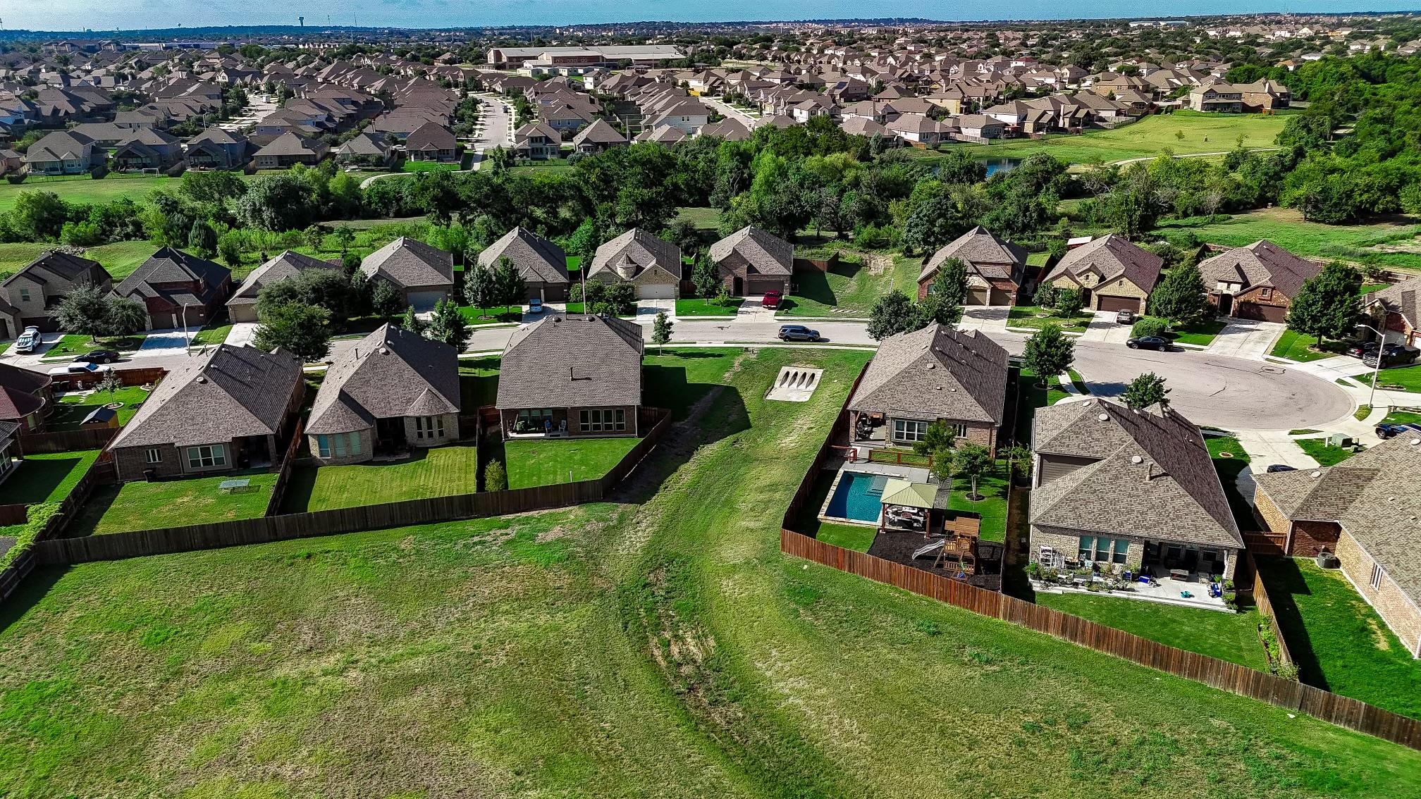 617 Mistflower Springs Dr, Leander, TX 78641