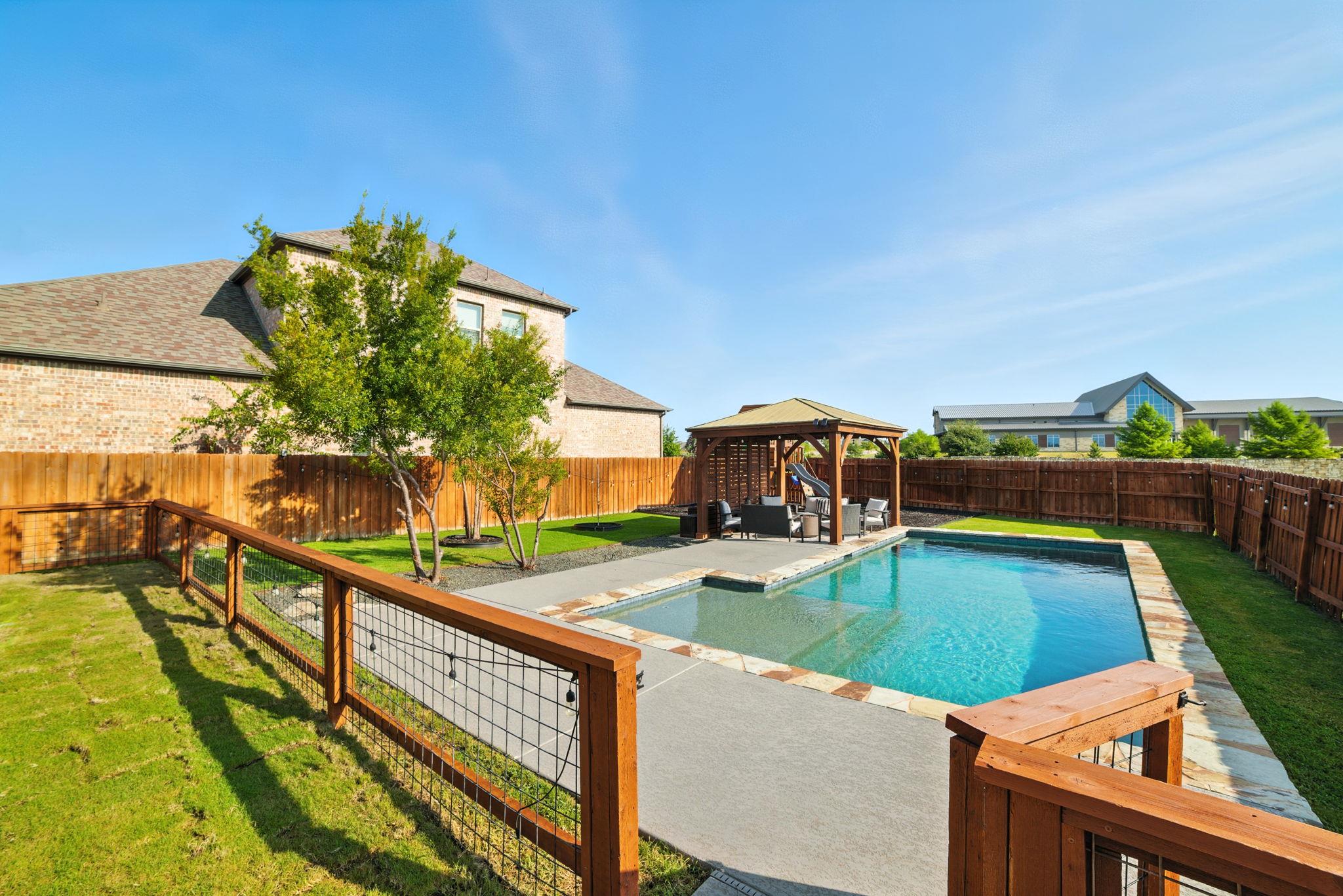 617 Mistflower Springs Dr, Leander, TX 78641