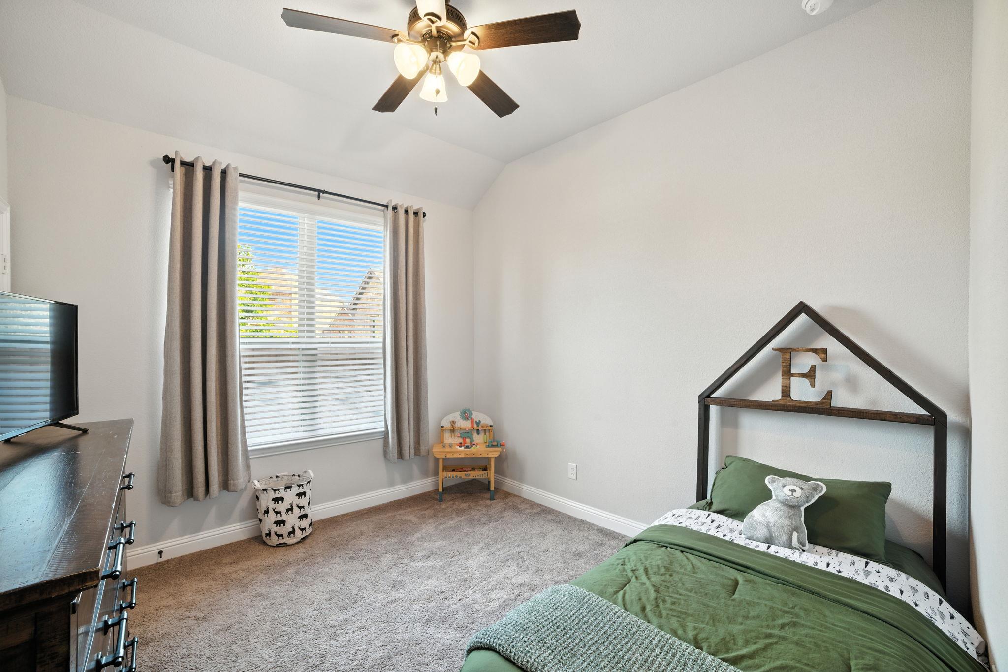 617 Mistflower Springs Dr, Leander, TX 78641