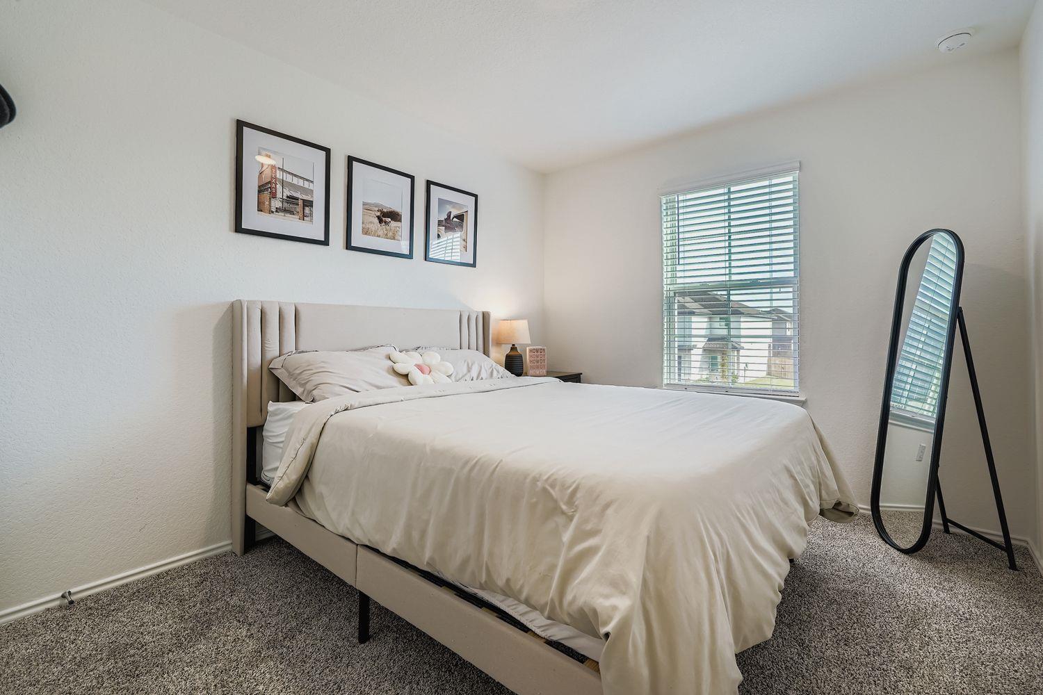 18421 Cremello Dr # B, Manor, TX 78653