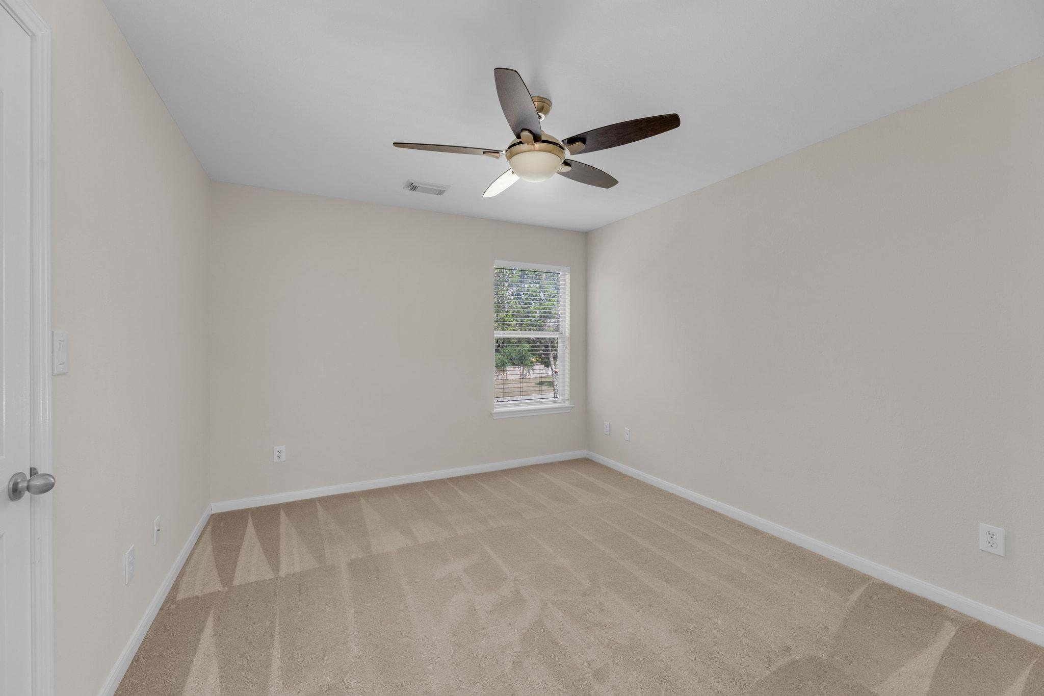 3929 Vallarta Ln, Round Rock, TX 78681