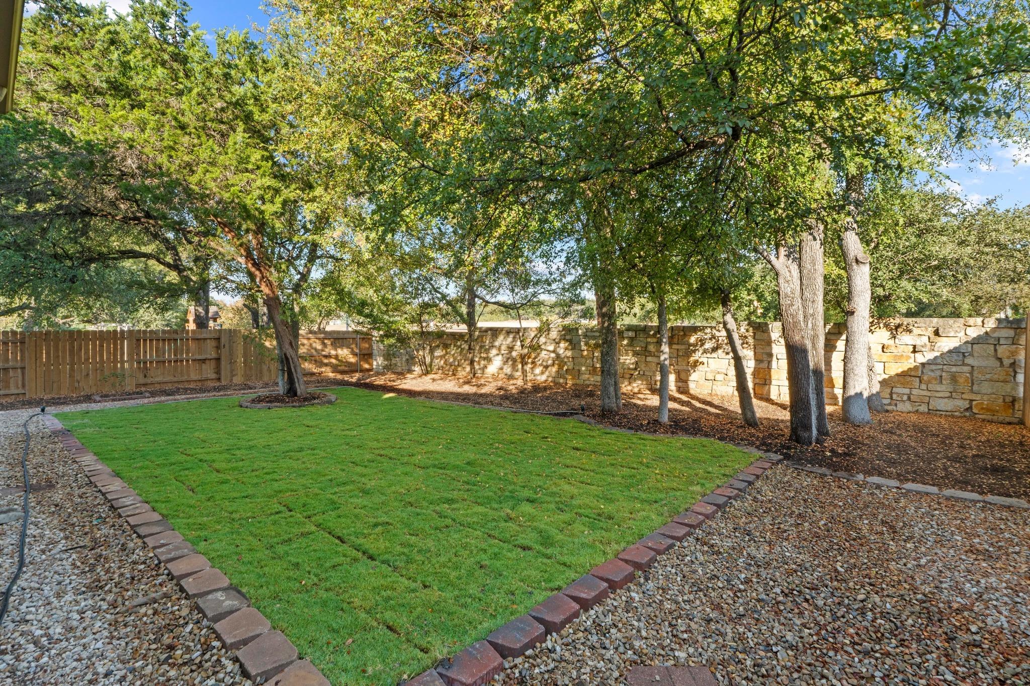 3929 Vallarta Ln, Round Rock, TX 78681