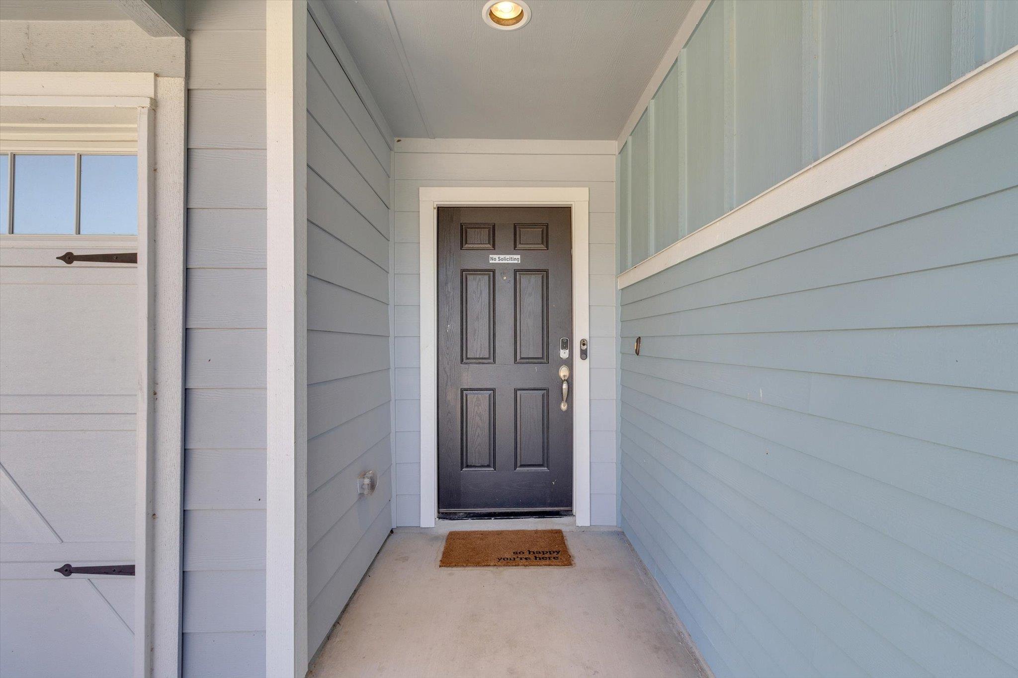 425 Spiny Lizard Ln, San Marcos, TX 78666