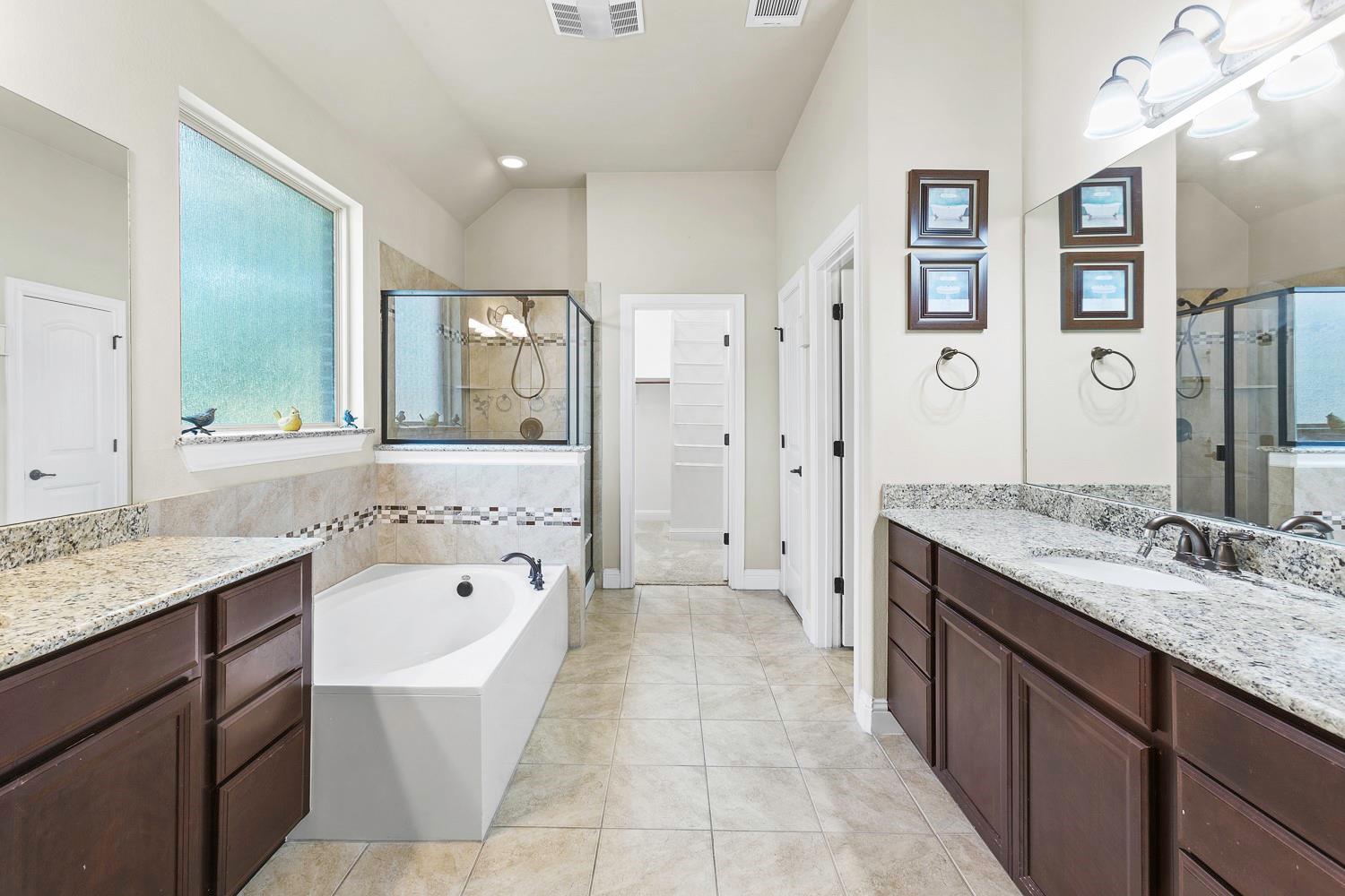 8700 Old Corral Cv, Austin, TX 78737