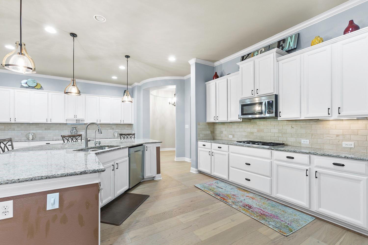 8700 Old Corral Cv, Austin, TX 78737