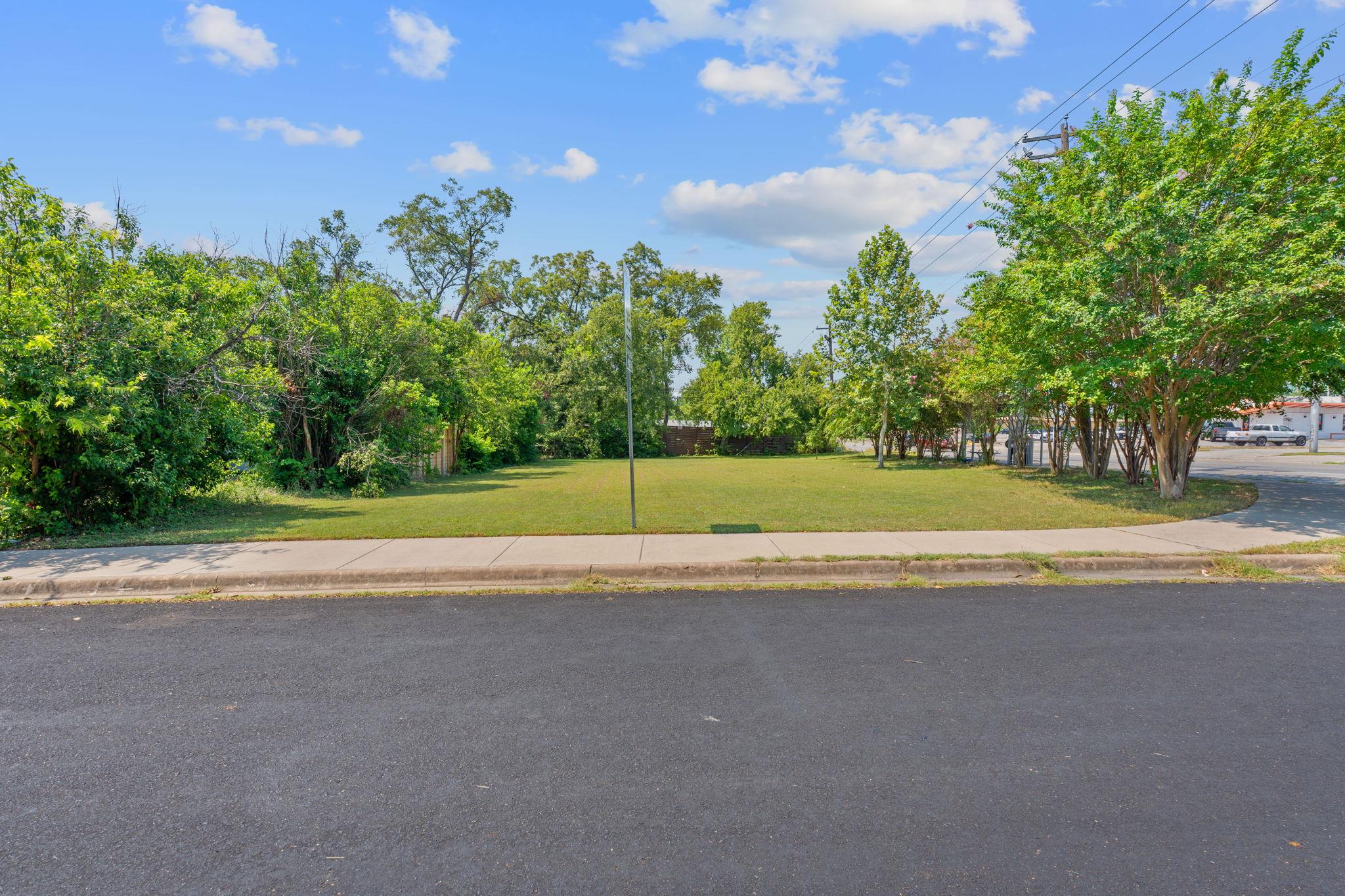 1301 Glencrest Dr, Austin, TX 78723