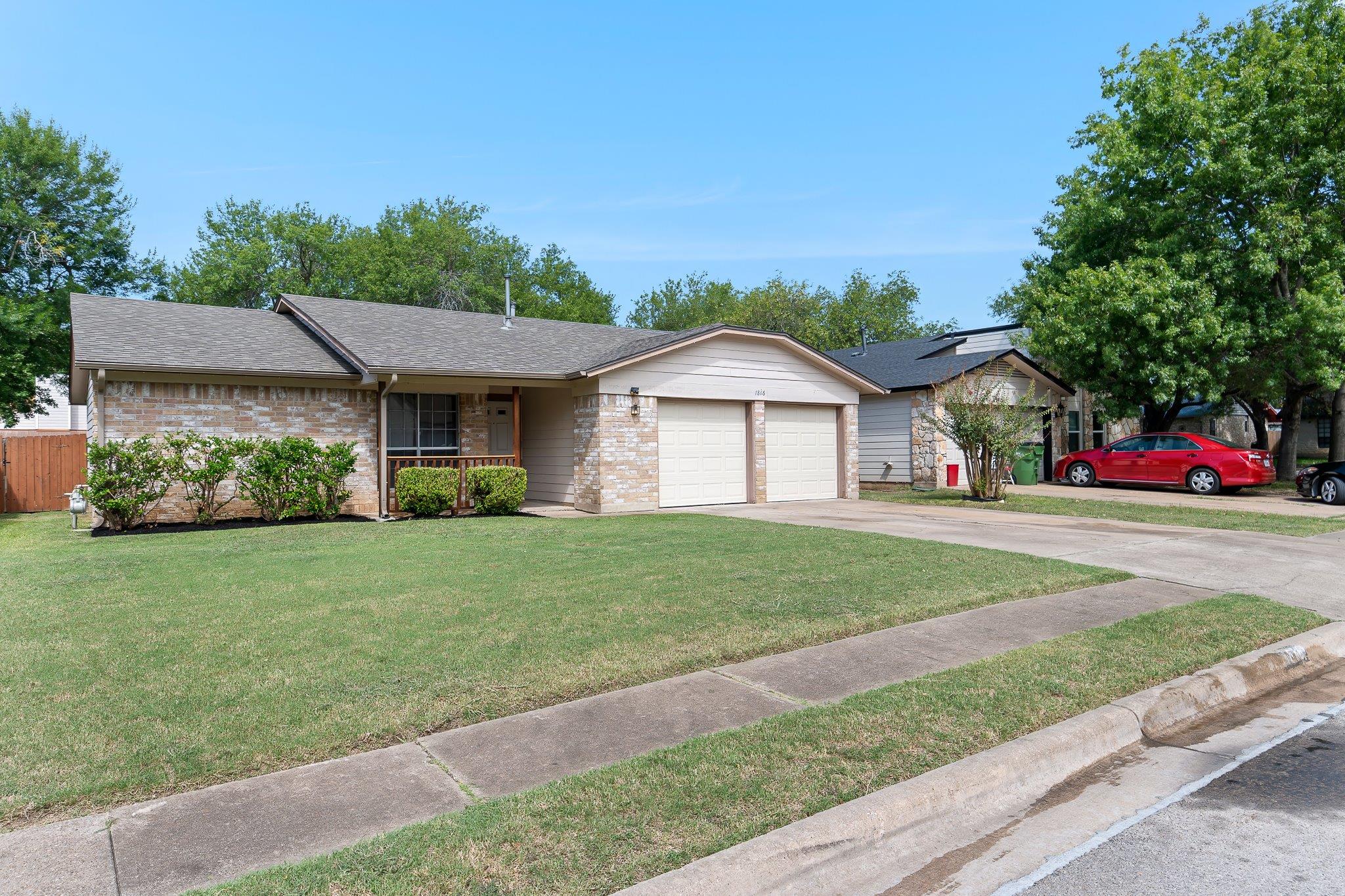 1816 Goodson Ln, Round Rock, TX 78664