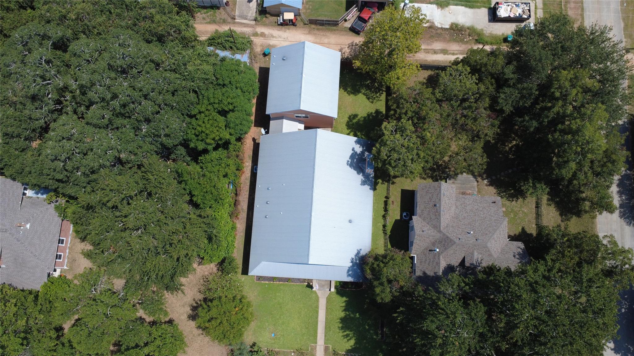 602 Garwood St, Smithville, TX 78957