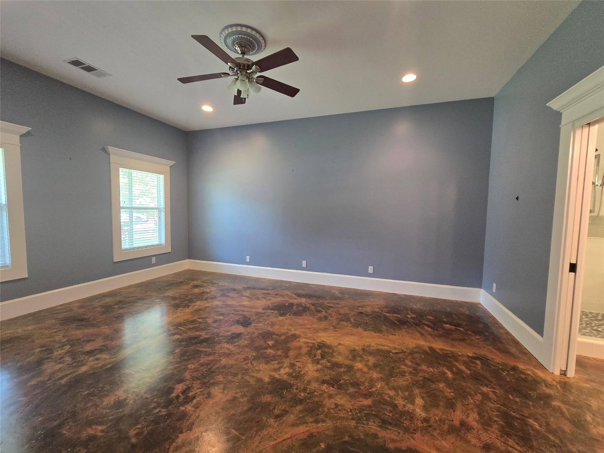 602 Garwood St, Smithville, TX 78957