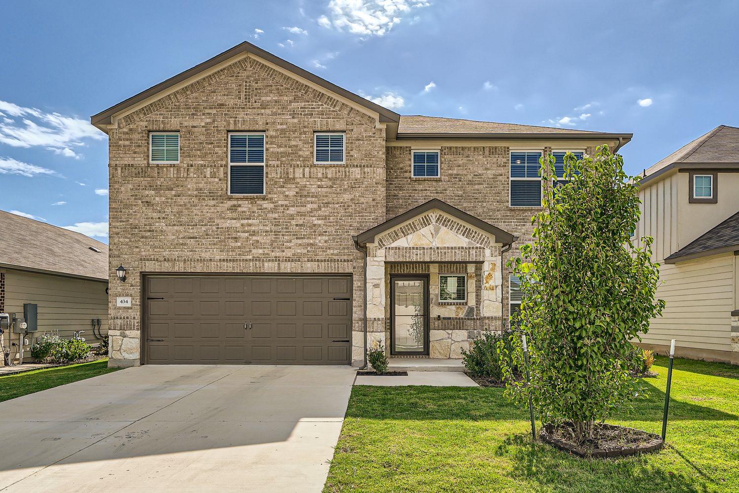 434 Windy Reed Rd, Hutto, TX 78634