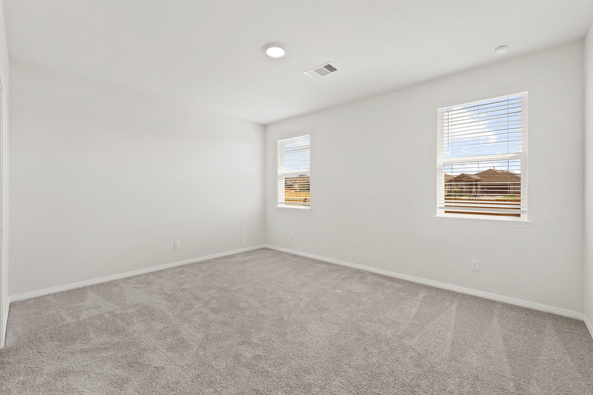 411 Town Lake Bnd, Kyle, TX 78640