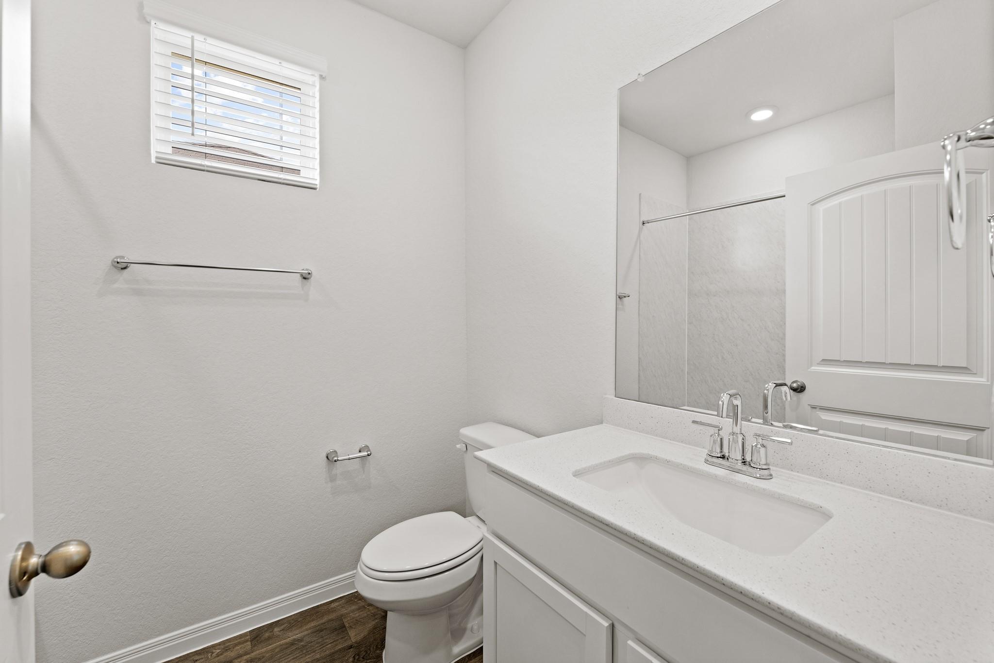 411 Town Lake Bnd, Kyle, TX 78640