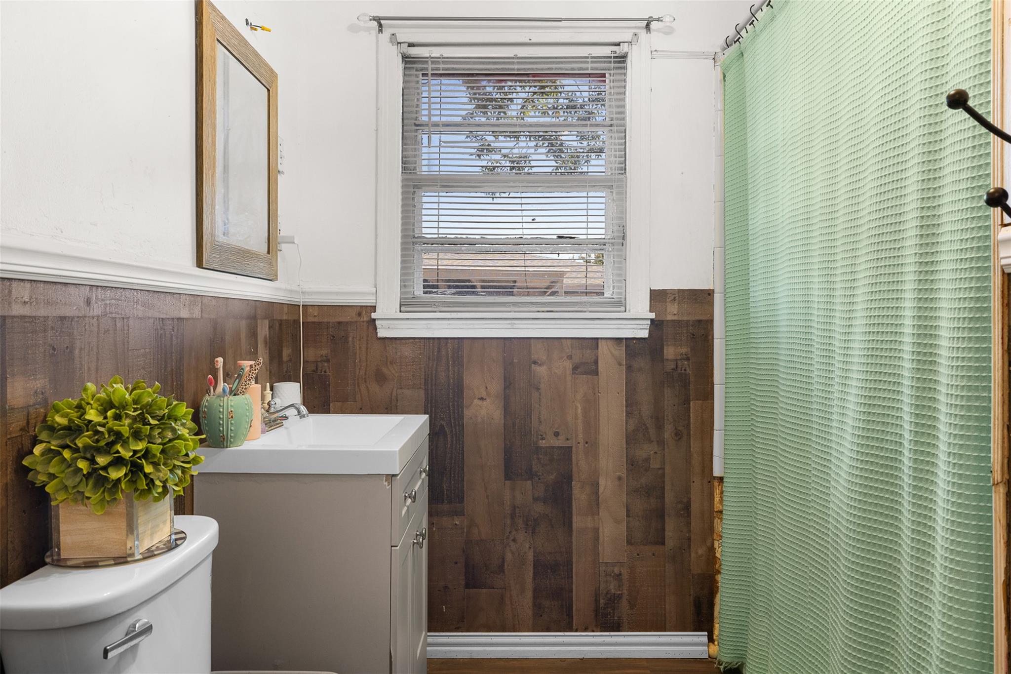 312 S Wilson Ave, Giddings, TX 78942