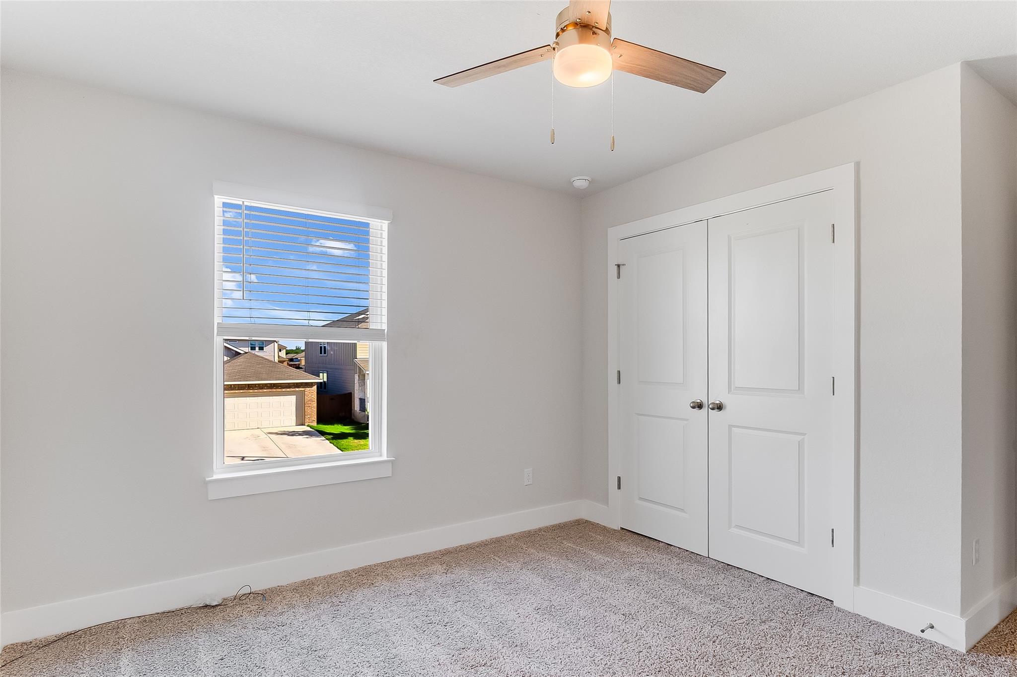 525 Longmount Cv, Liberty Hill, TX 78642