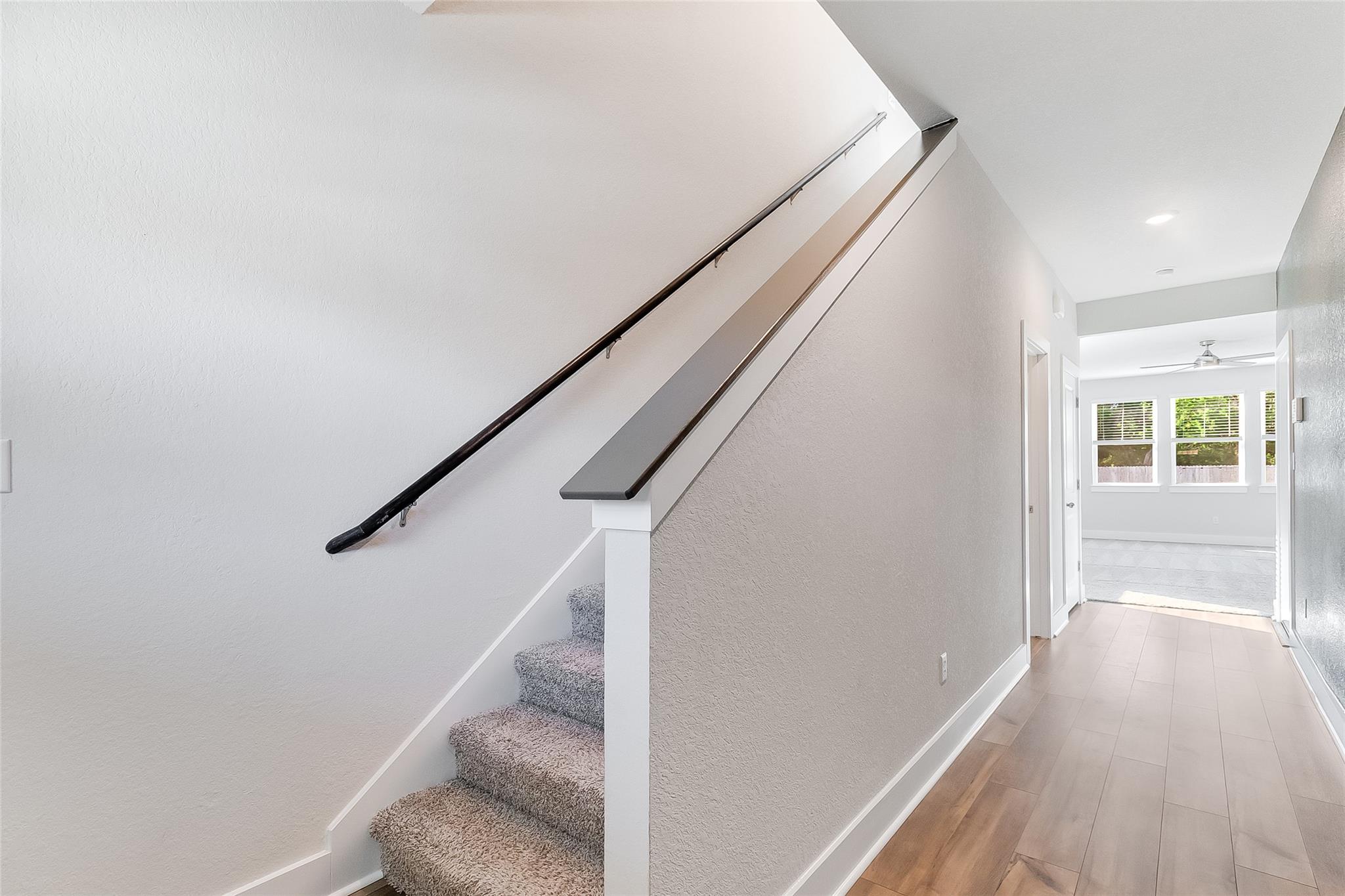 525 Longmount Cv, Liberty Hill, TX 78642