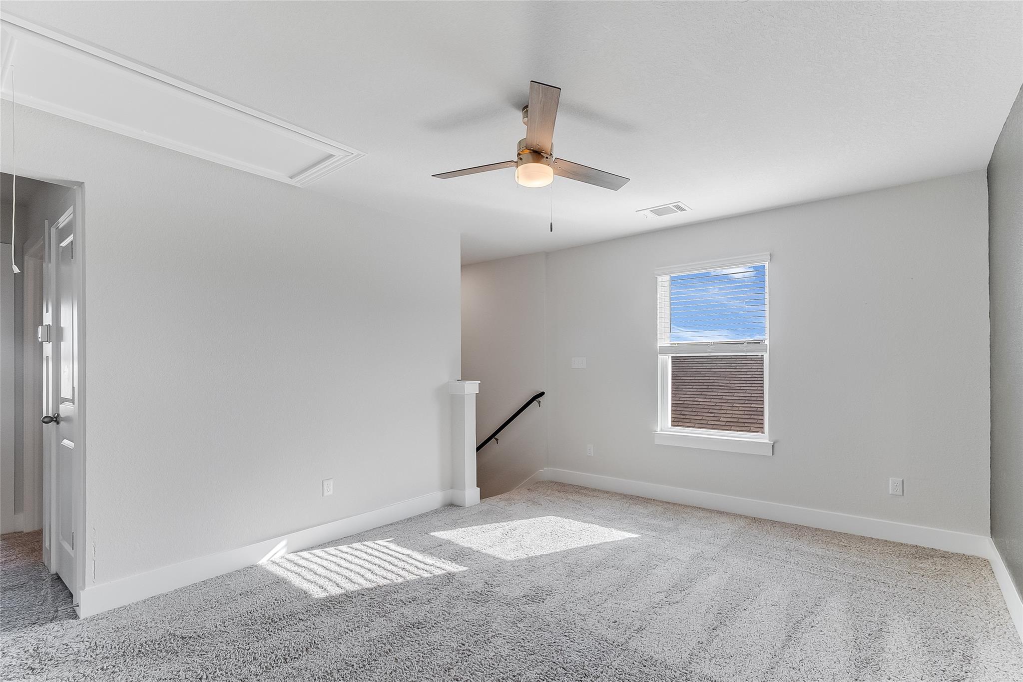 525 Longmount Cv, Liberty Hill, TX 78642