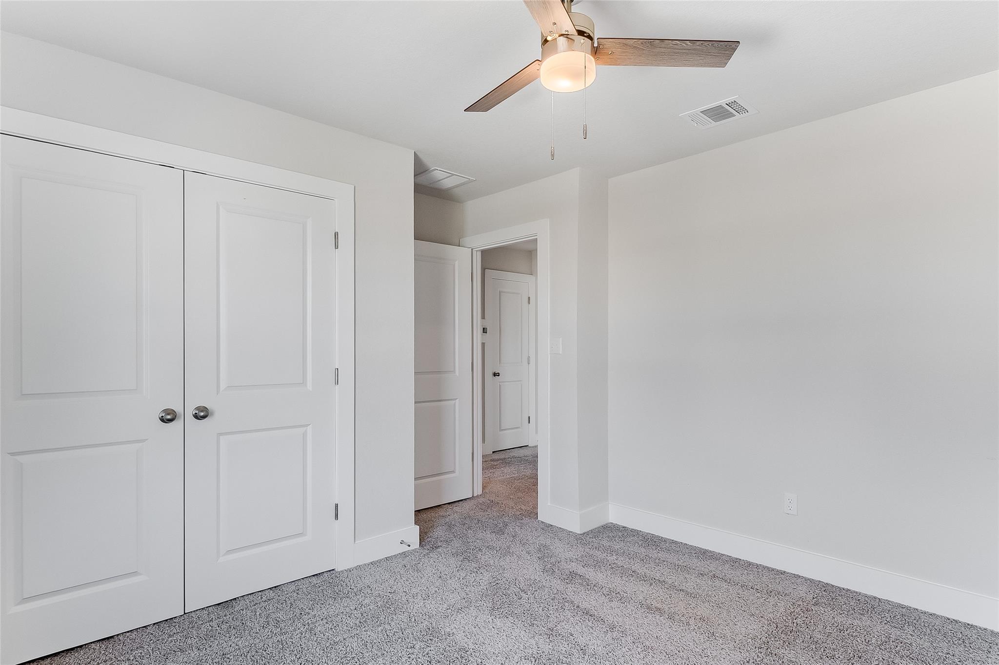 525 Longmount Cv, Liberty Hill, TX 78642