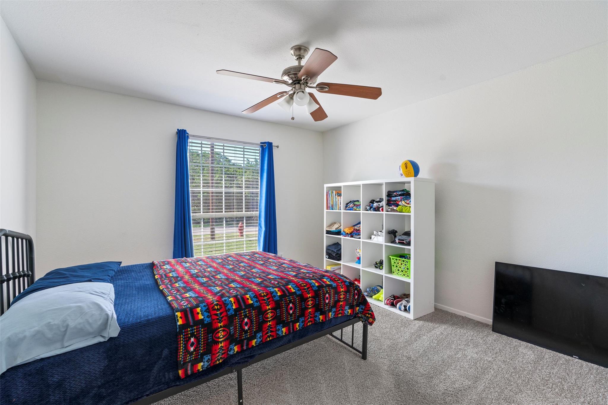 6005 La Mesa St, Lago Vista, TX 78645